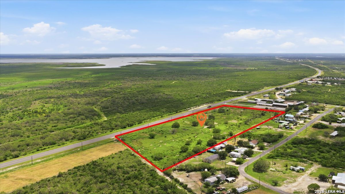 3187 HIGHWAY 72, Three Rivers, TX 78071 — photo 1