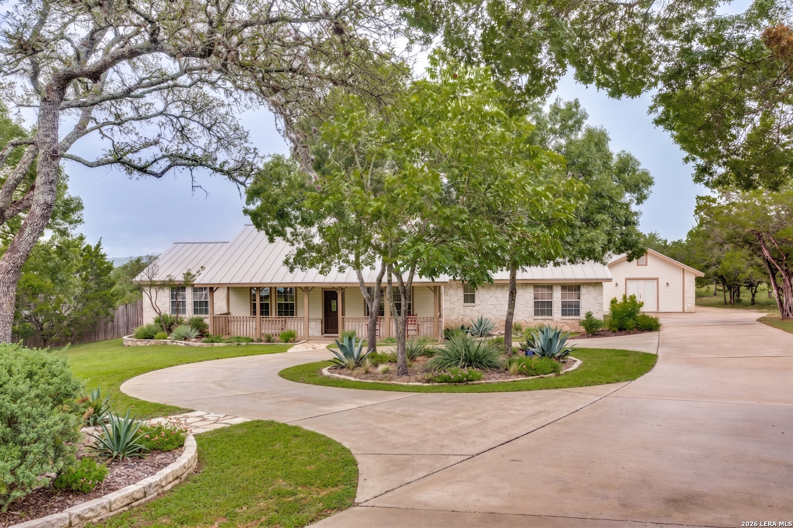 26371 Dull Knife Trl, San Antonio, TX 78255 — photo 1