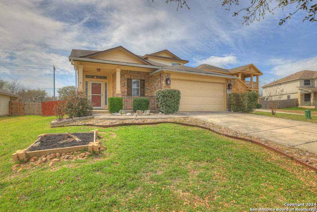2418 FAYETTE DR, New Braunfels, TX 78130 — photo 1
