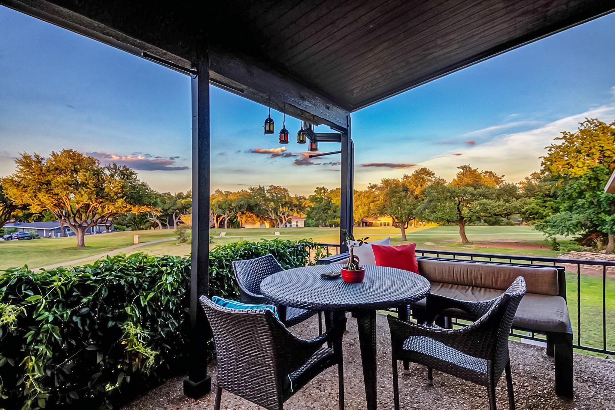 402  Seawind St, Lakeway, TX 78734 — photo 1