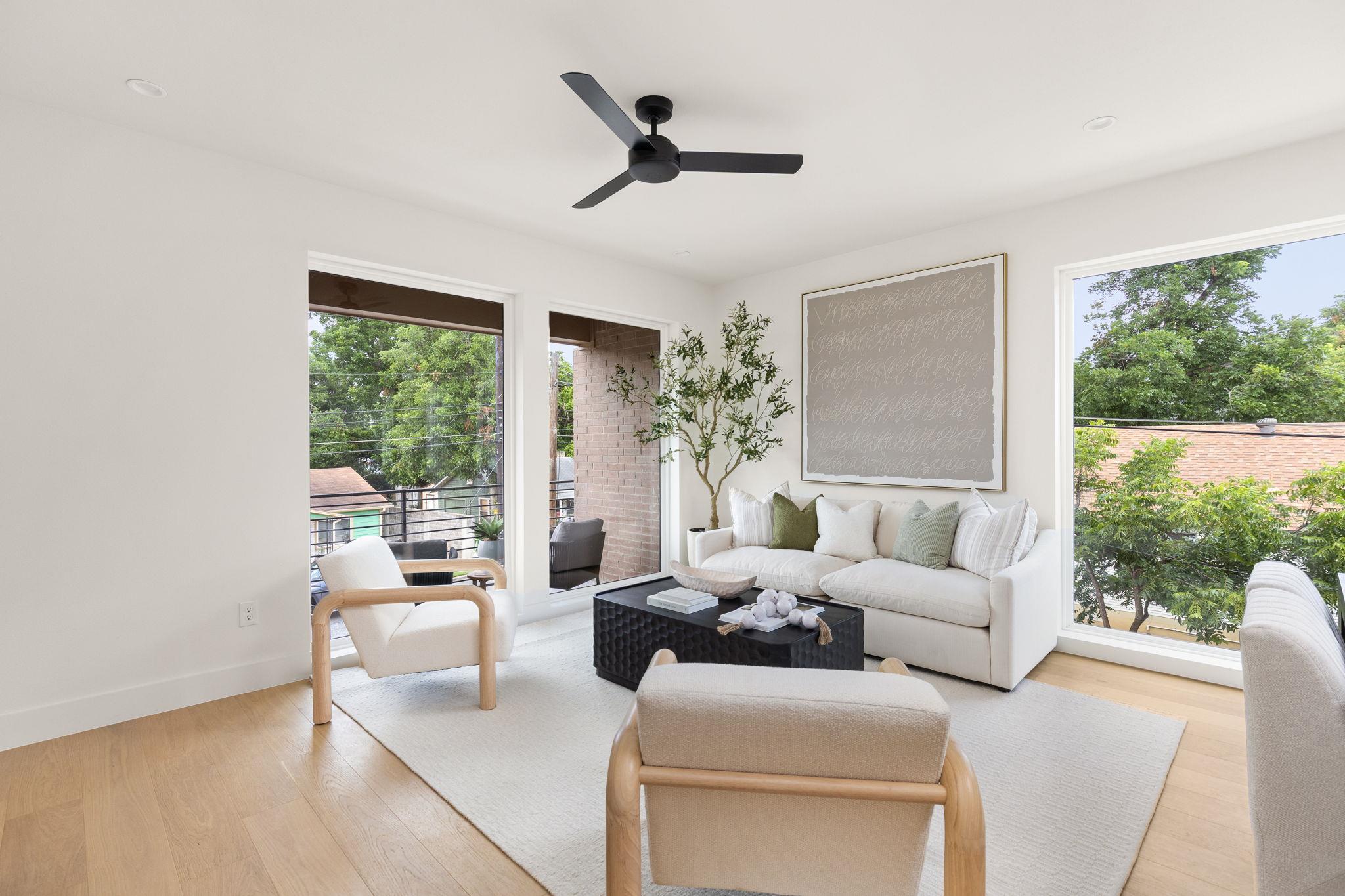 3528  Gonzales St #2A None, Austin, TX 78702 — photo 1