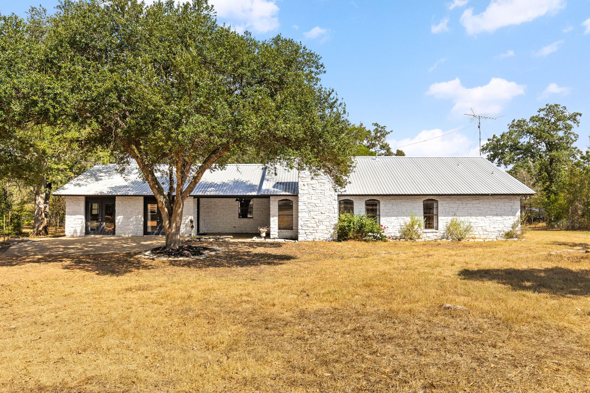 196 Willy Rd, Bastrop, TX 78602 — photo 1