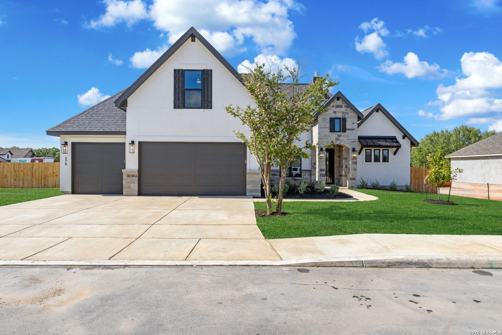 278 Allen Ave, Castroville, TX 78009 — photo 1
