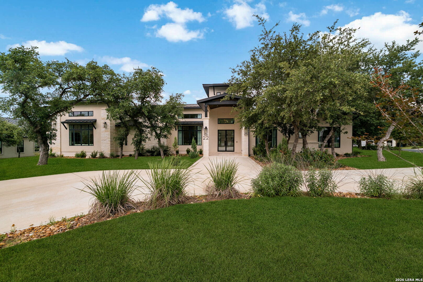 22 SAXBY GLN, San Antonio, TX 78257 — photo 1