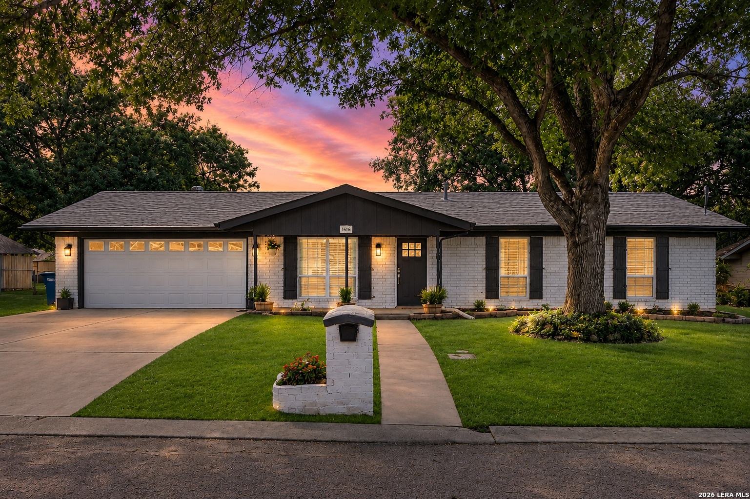 1636 MARIGOLD DR, New Braunfels, TX 78130 — photo 1