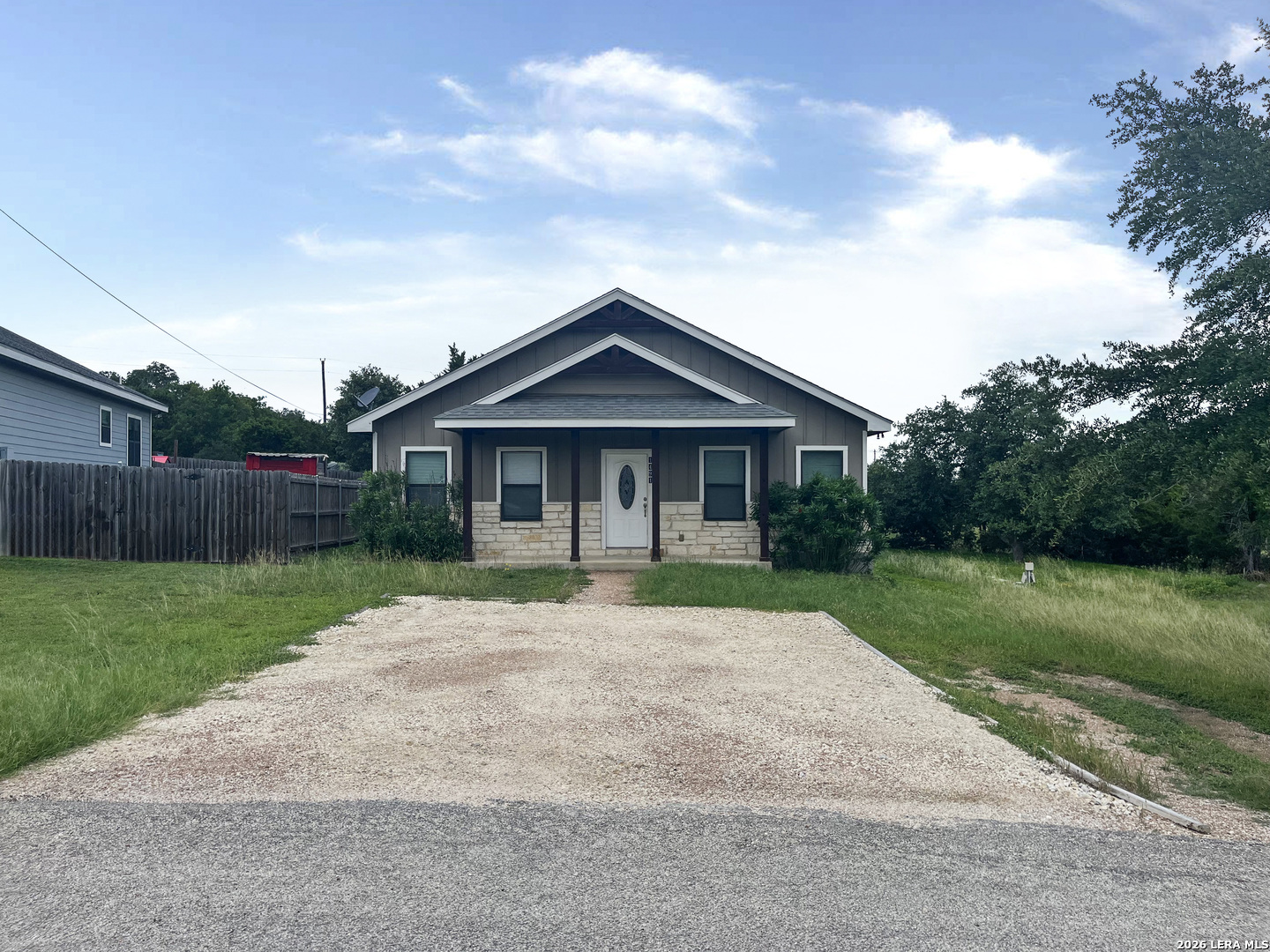 1491 Live Oak Dr, Spring Branch, TX 78070 — photo 1