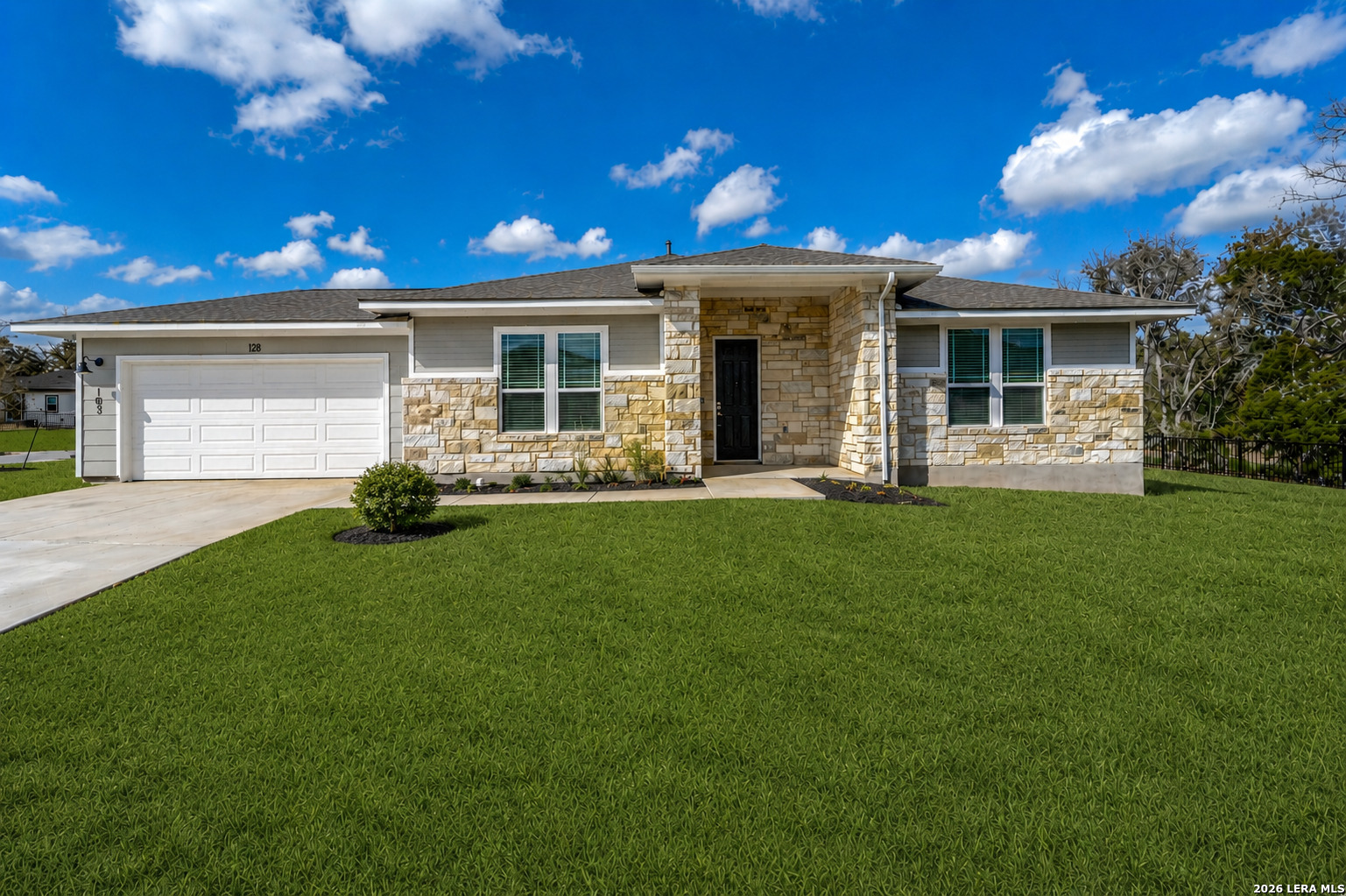 128 Roaming Rock, San Marcos, TX 78666 — photo 1
