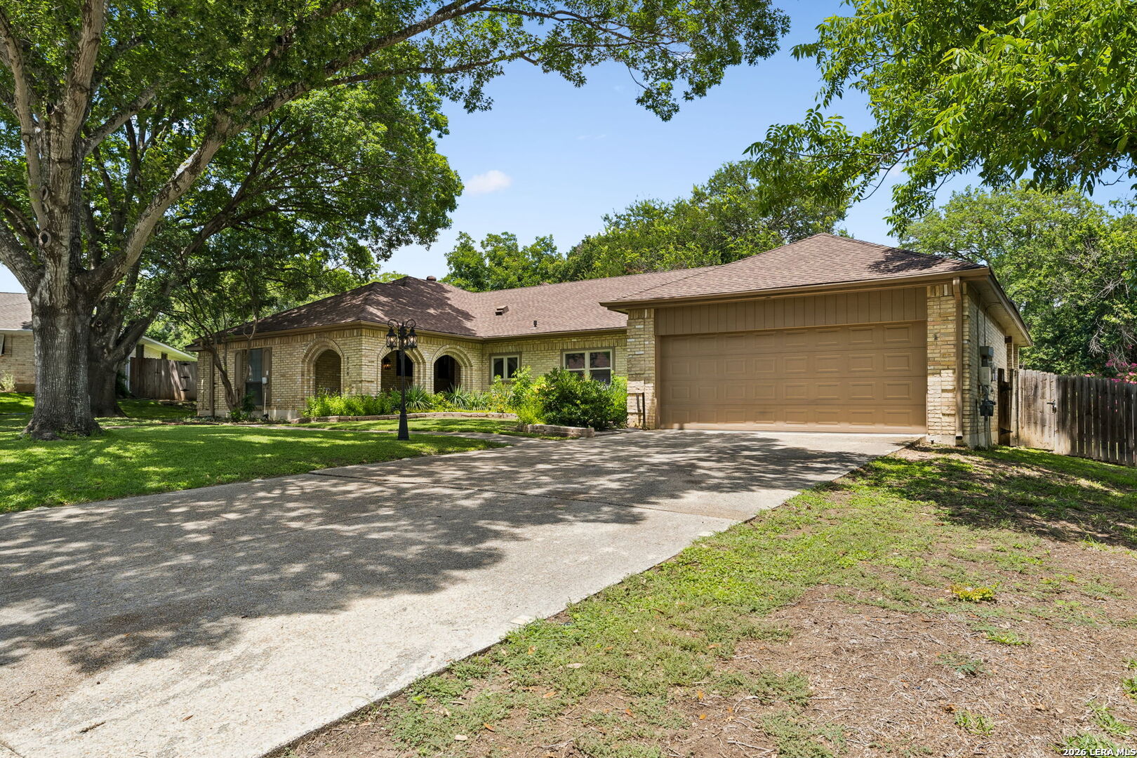 8706 Golden View, Windcrest, TX 78239 — photo 1