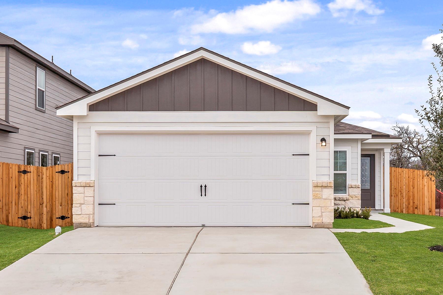 226  Myrtle Oak Dr, Maxwell, TX 78656 — photo 1