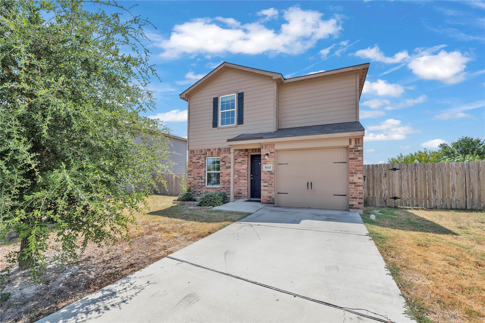 5021  Cressler Ln  #29G, Jarrell, TX 76537 — photo 1