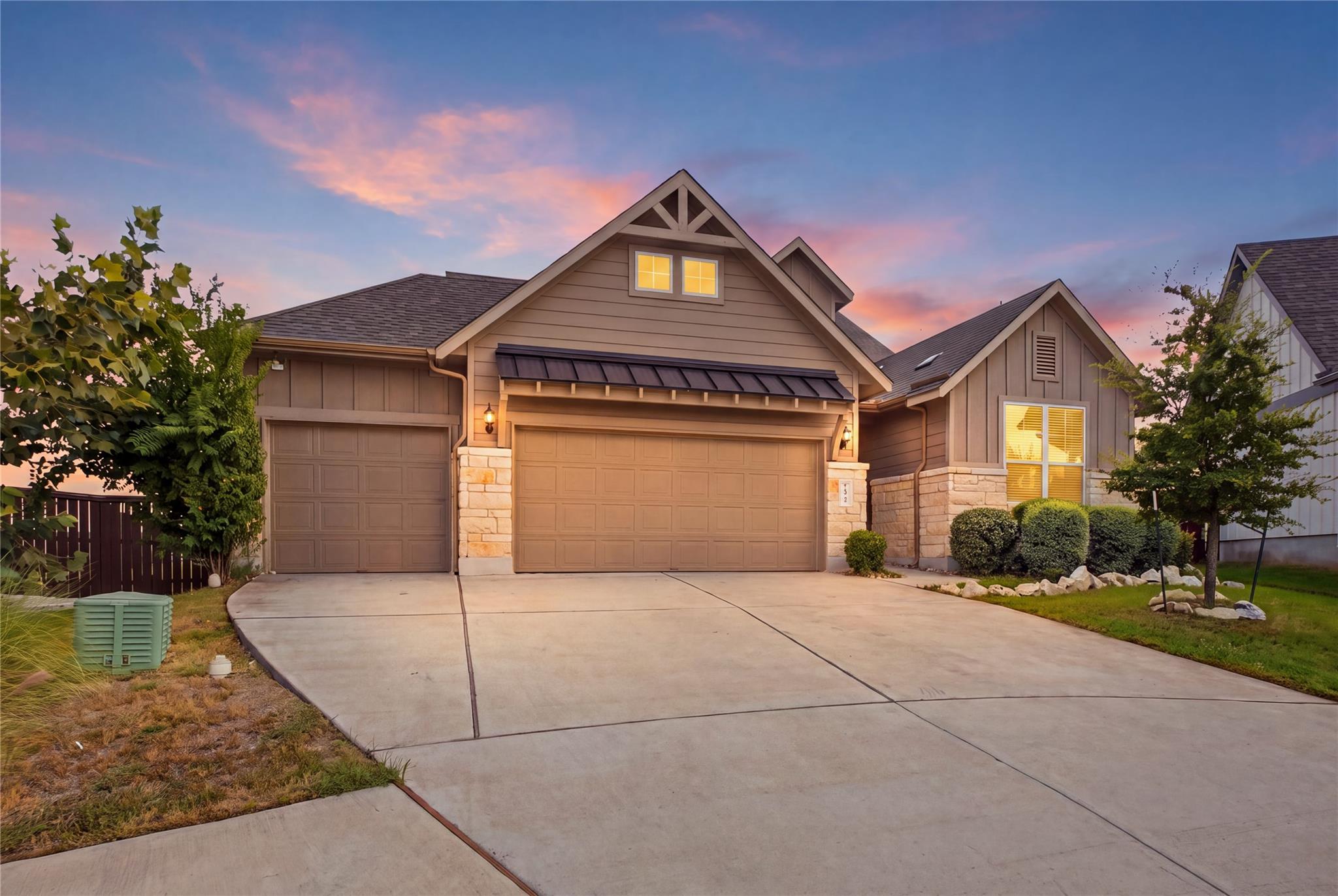 137 Jasmine Ln, Marble Falls, TX 78654 — photo 1