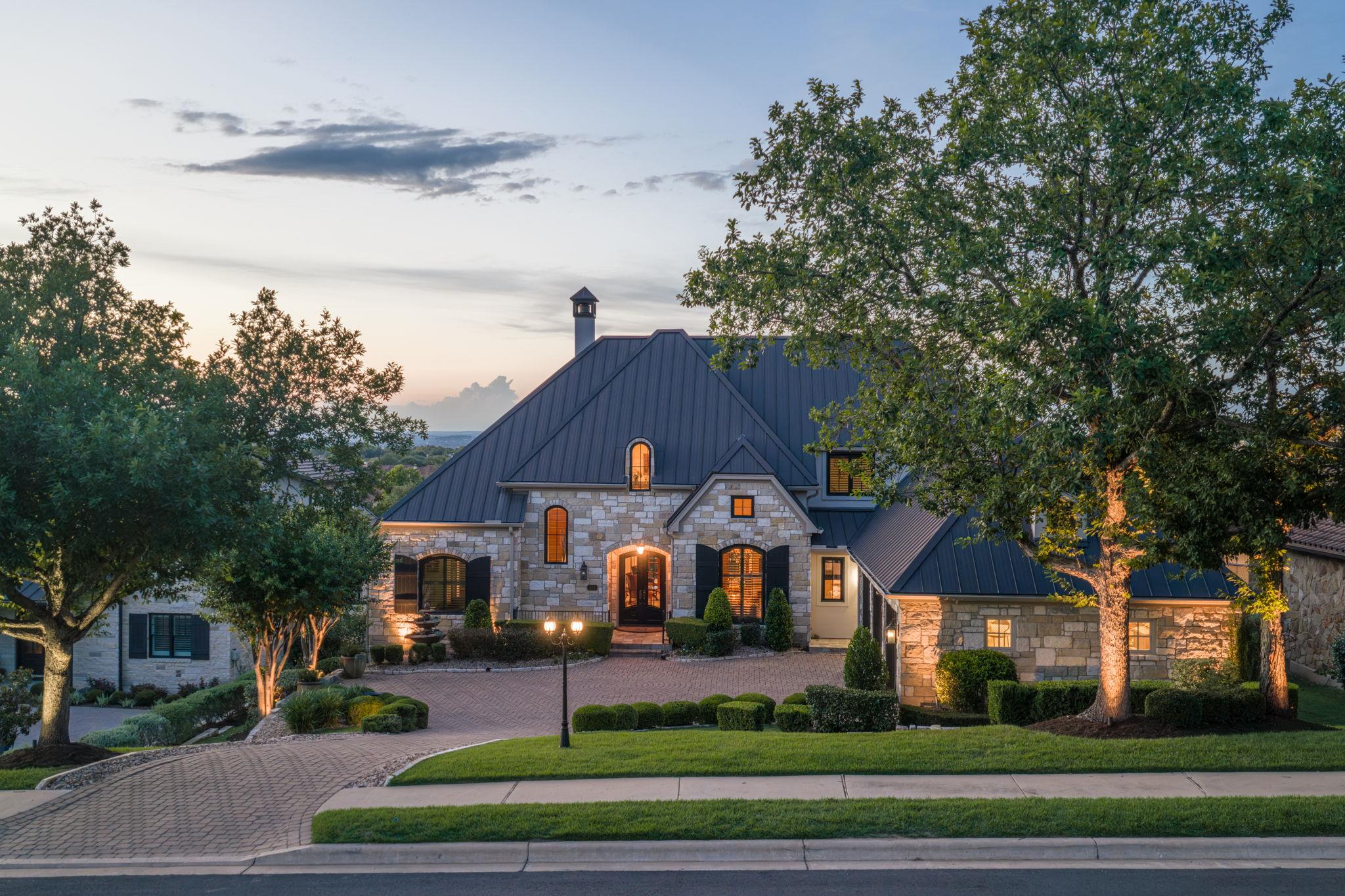 224  Golden Bear Dr, Austin, TX 78738 — photo 1