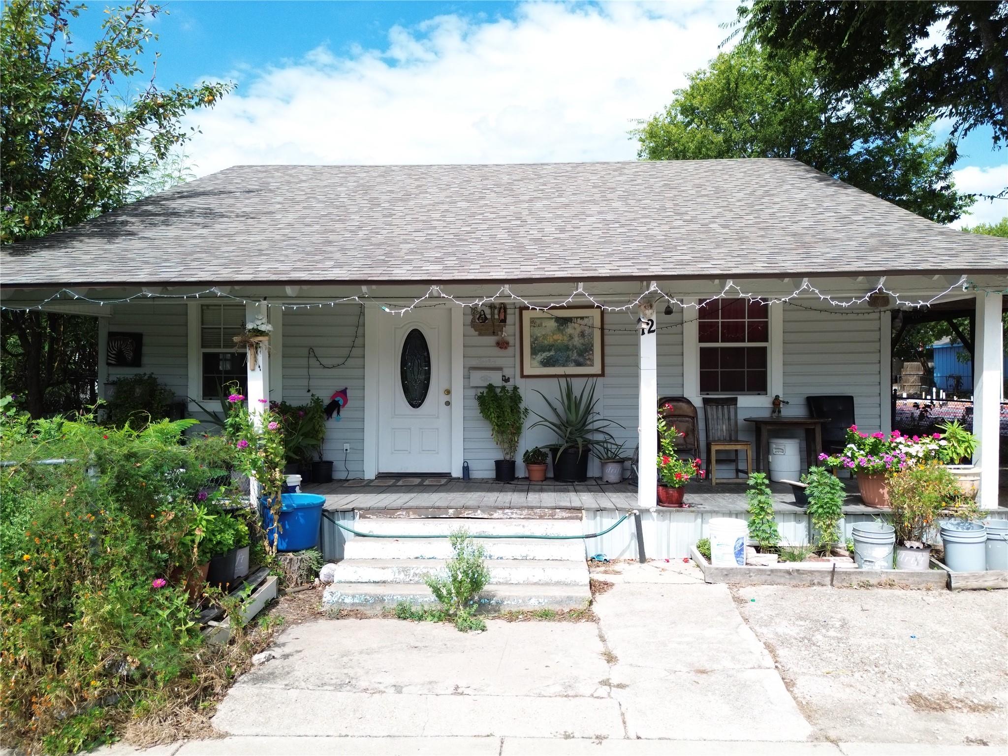 12 S 23rd St, Temple, TX 76504 — photo 1