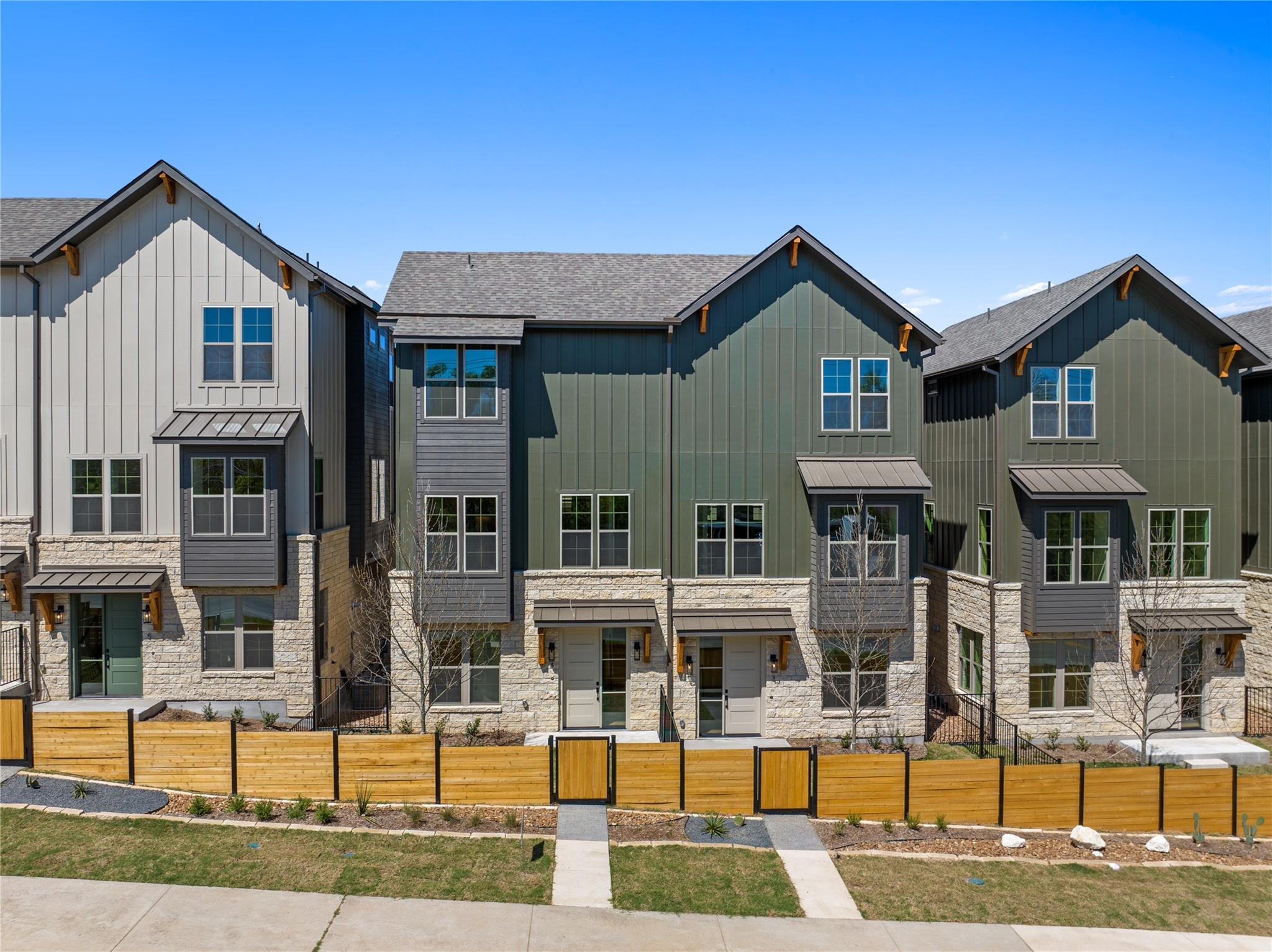 3500 Pecan Springs Rd #4, Austin, TX 78723 — photo 1