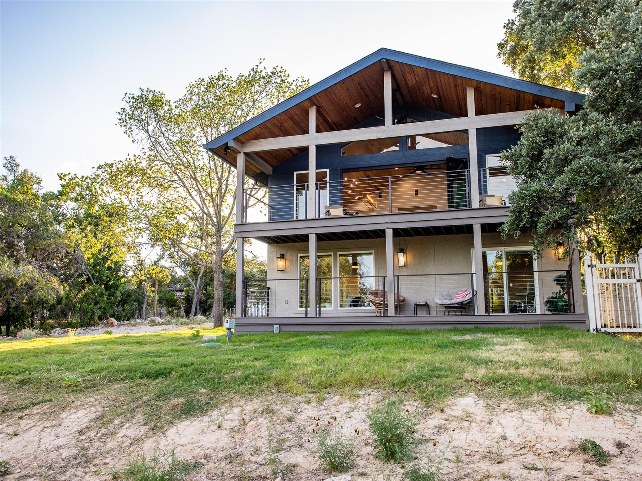 874 Lakebreeze Dr, Canyon Lake, TX 78133 — photo 1