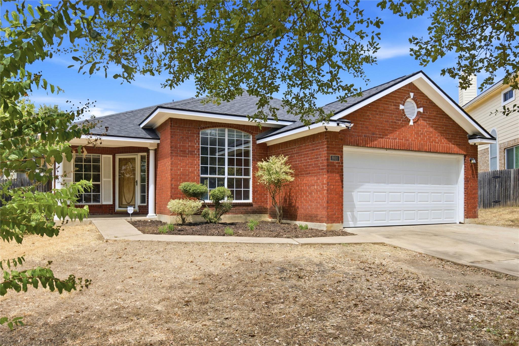 801  Lawmans Ct, Round Rock, TX 78665 — photo 1