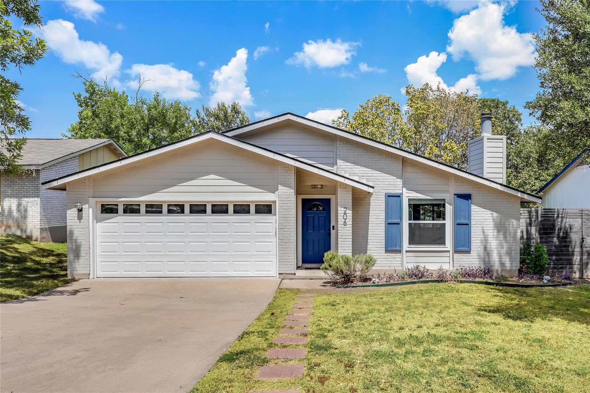 206  Clearday Dr, Austin, TX 78745 — photo 1