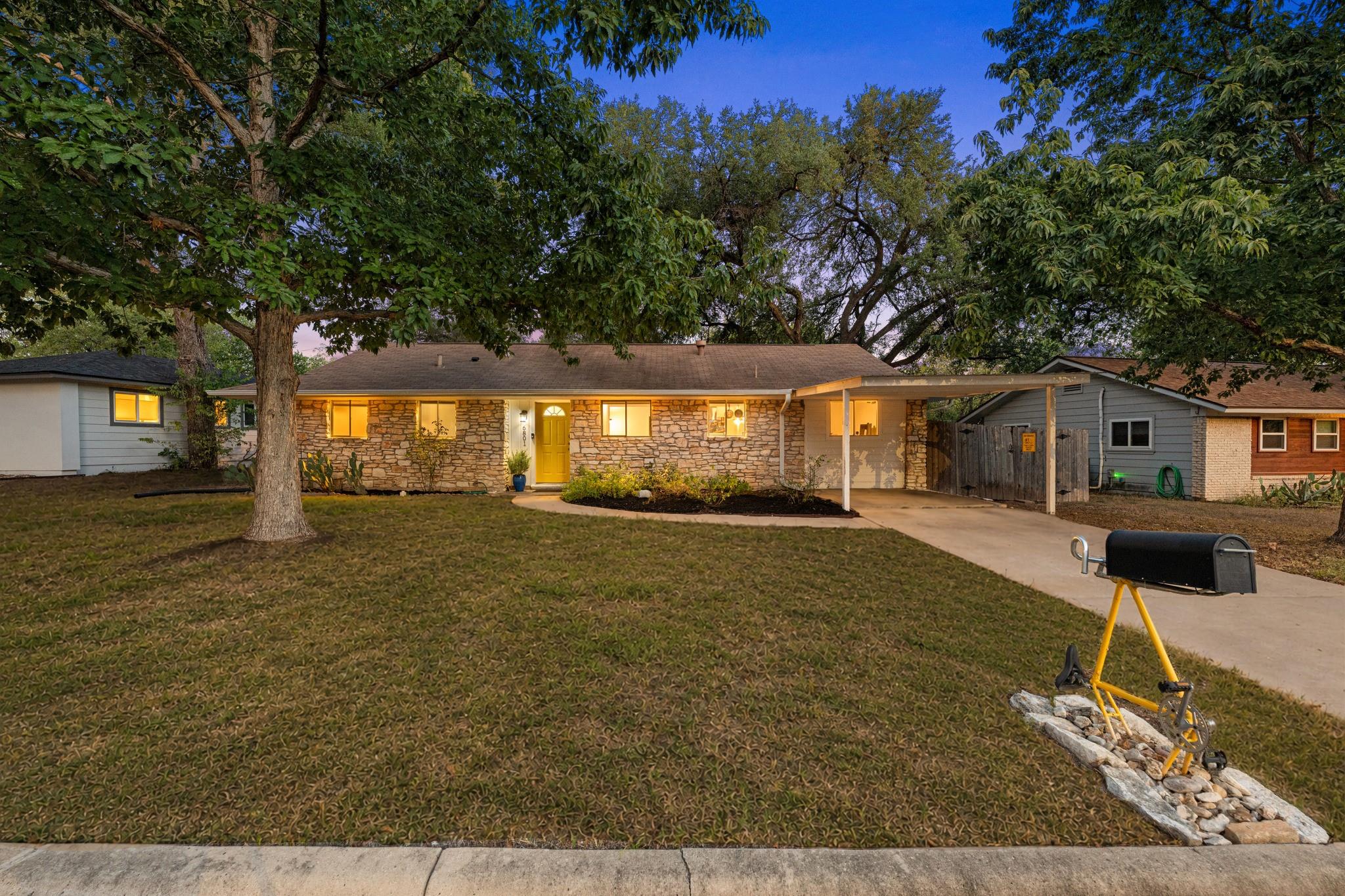 6801  Bryn Mawr Dr, Austin, TX 78723 — photo 1