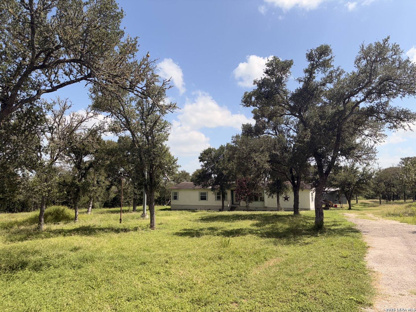 133 MARK ADAMS RD, Del Valle, TX 78617 — photo 1