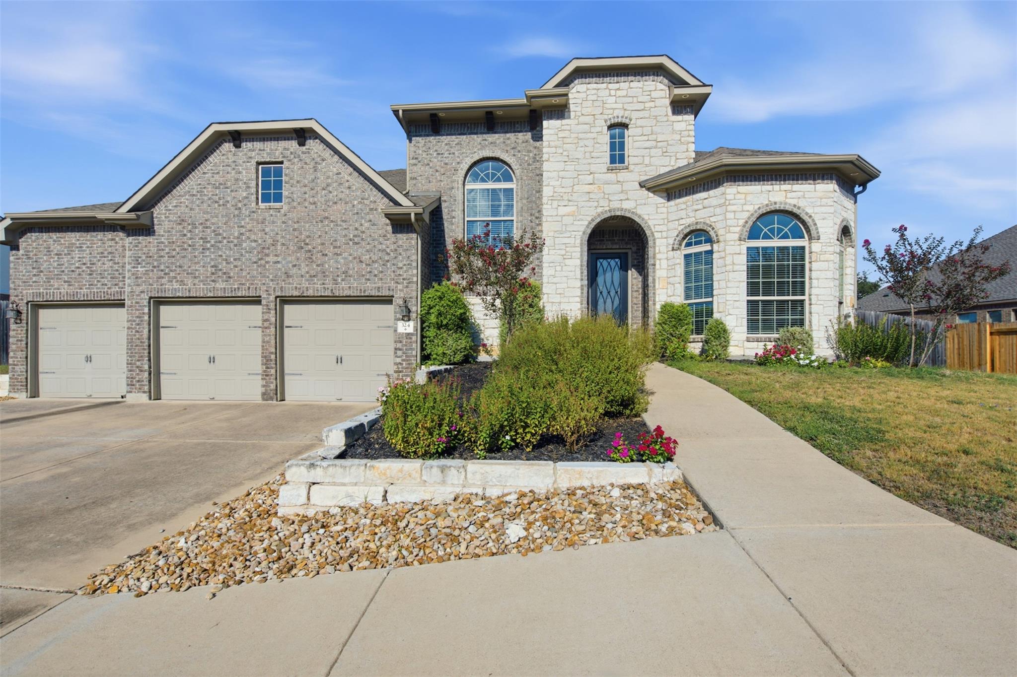 324  Stoney Point Rd, Austin, TX 78737 — photo 1
