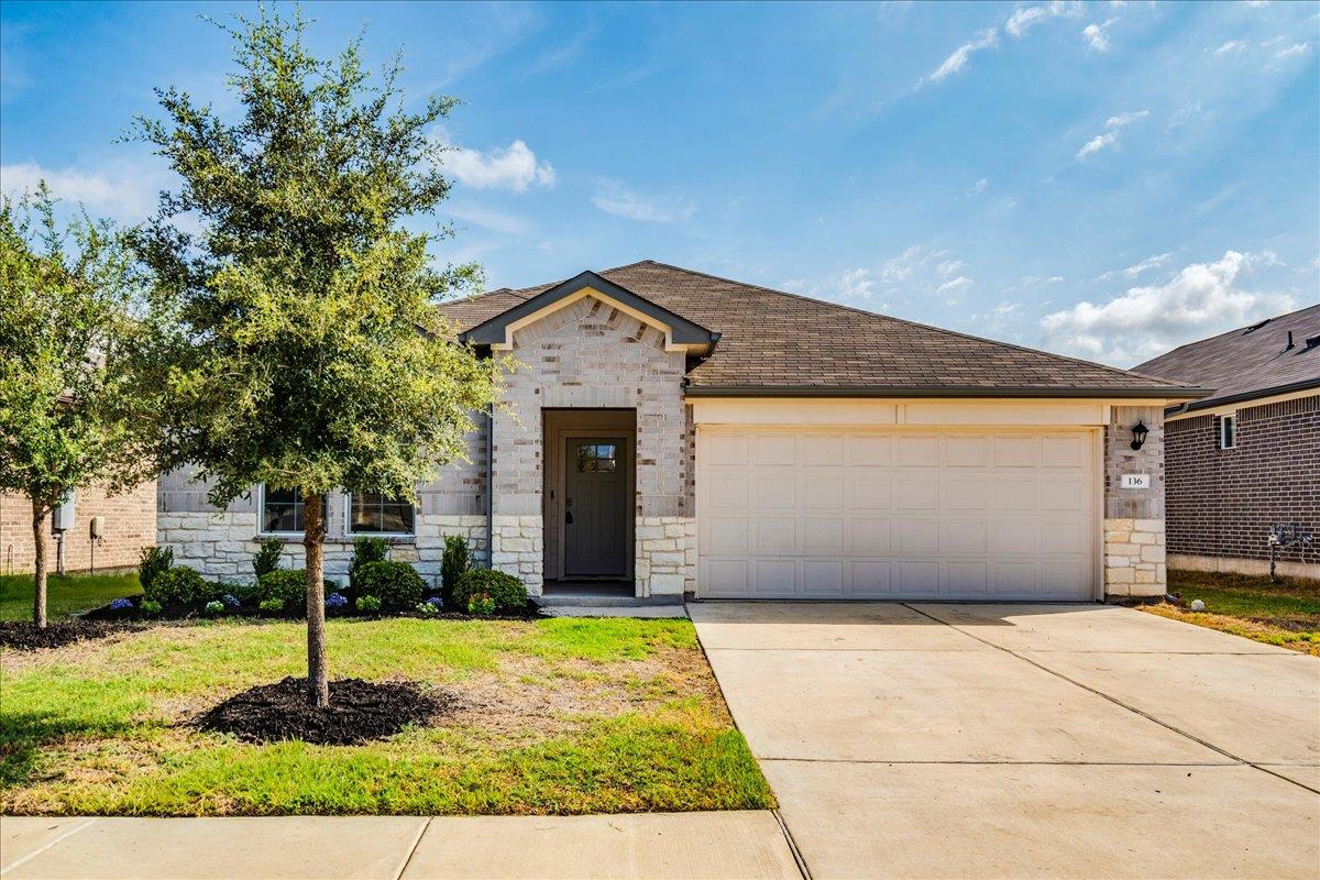 136  Medinah Ln, San Marcos, TX 78666 — photo 1