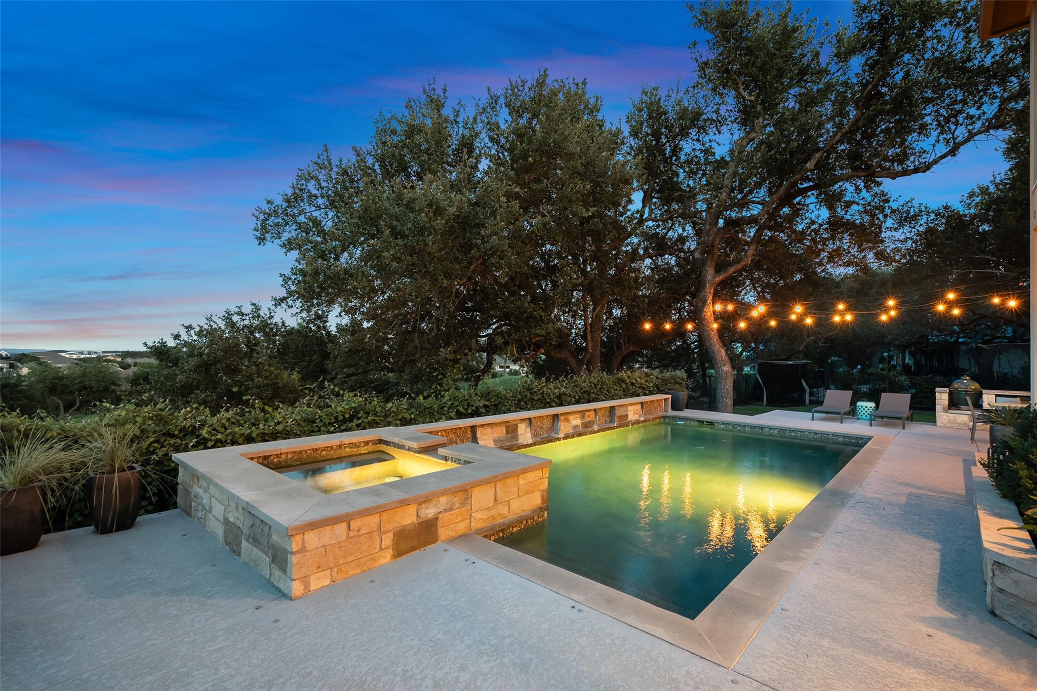 4113  Sugarloaf Dr, Austin, TX 78738 — photo 1