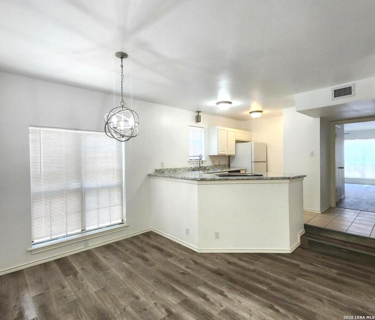 8611 Datapoint Dr, San Antonio, TX 78229 — photo 1