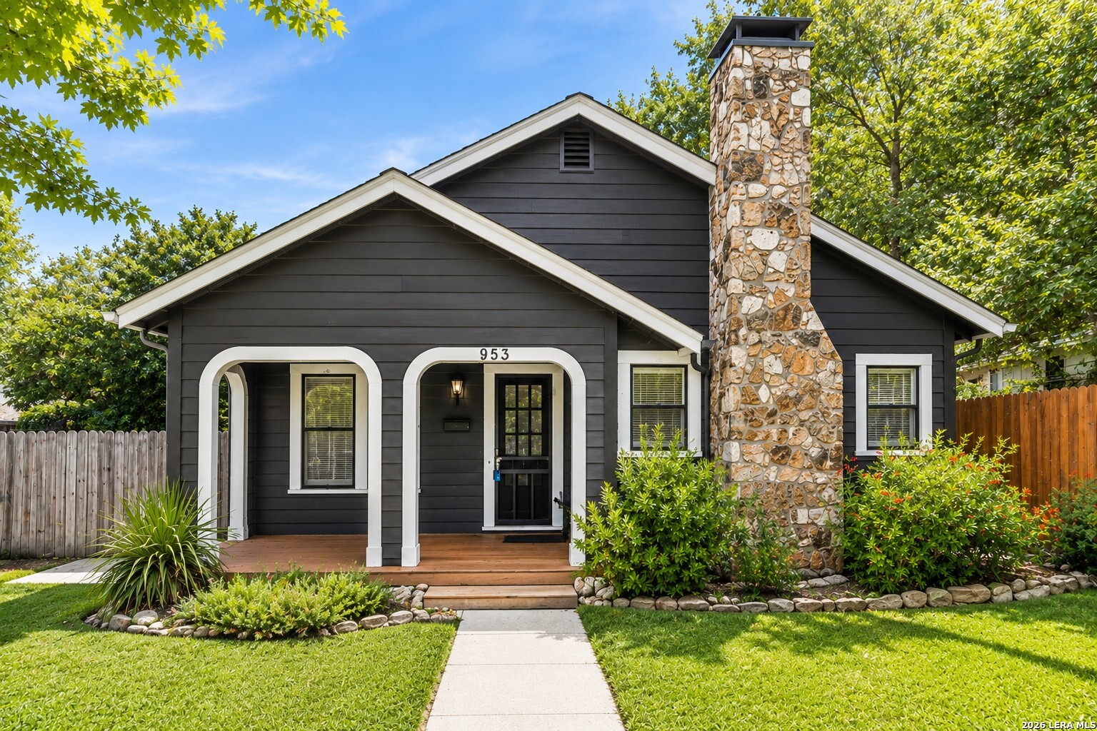 953 Myrta, Kerrville, TX 78028 — photo 1