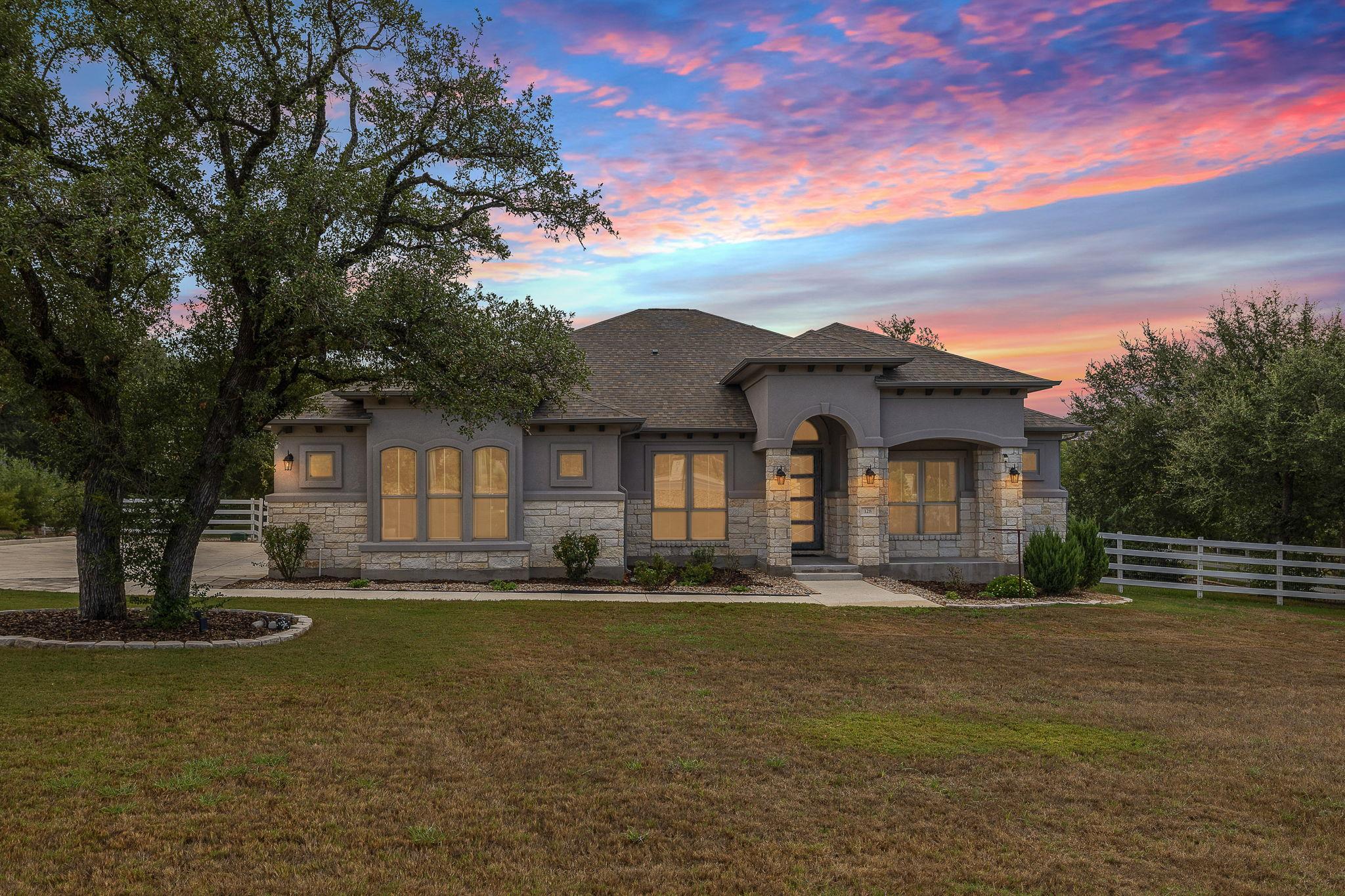 128 Stag Leap Ct, Liberty Hill, TX 78642 — photo 1