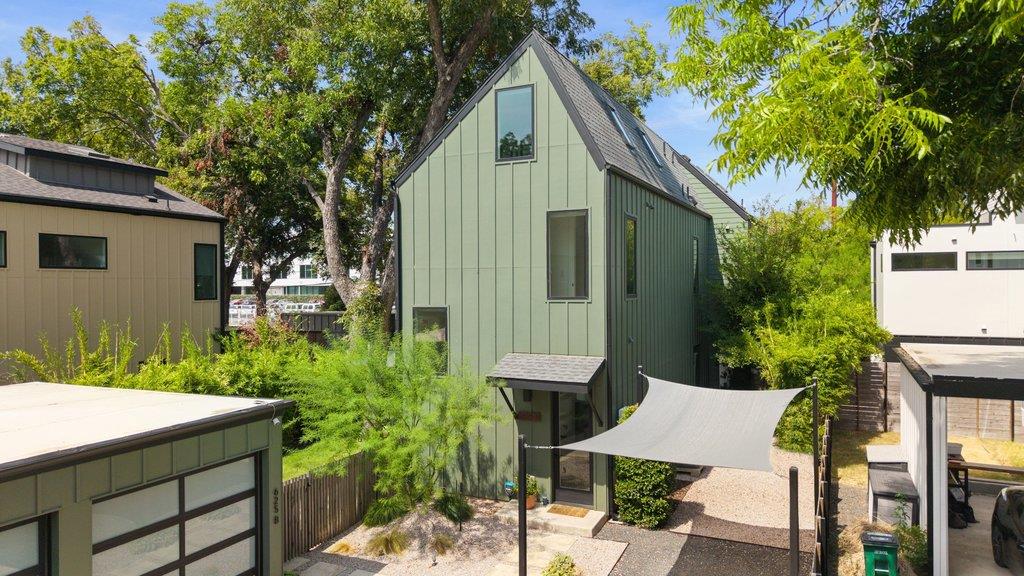 625  Tillery St  #B, Austin, TX 78702 — photo 1