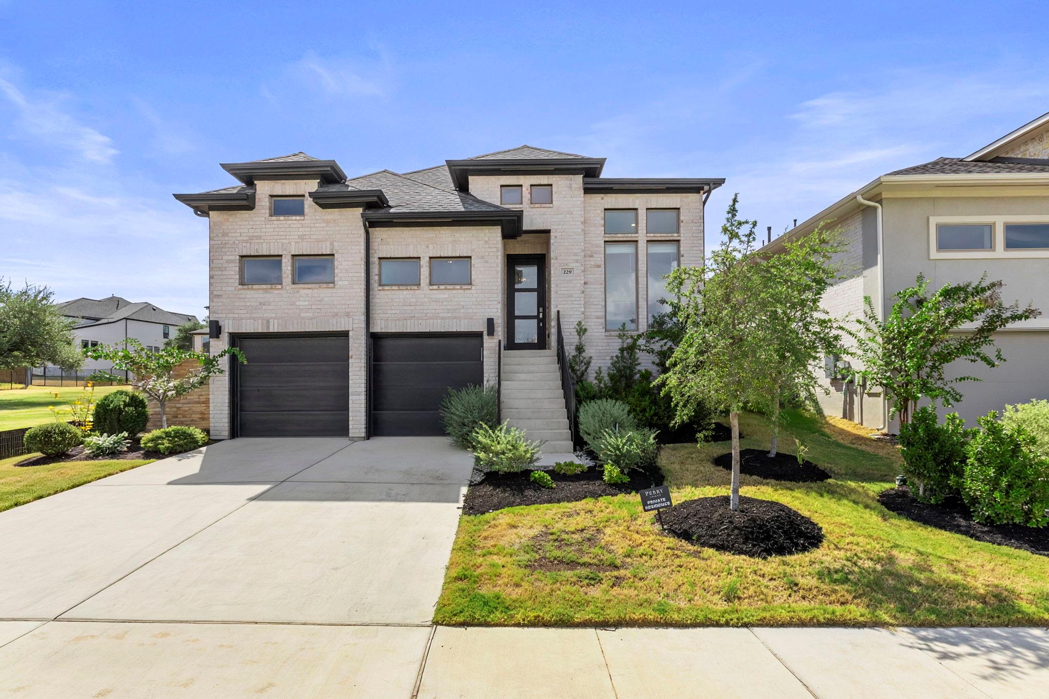 229  Bluff Creek Ln, Georgetown, TX 78628 — photo 1