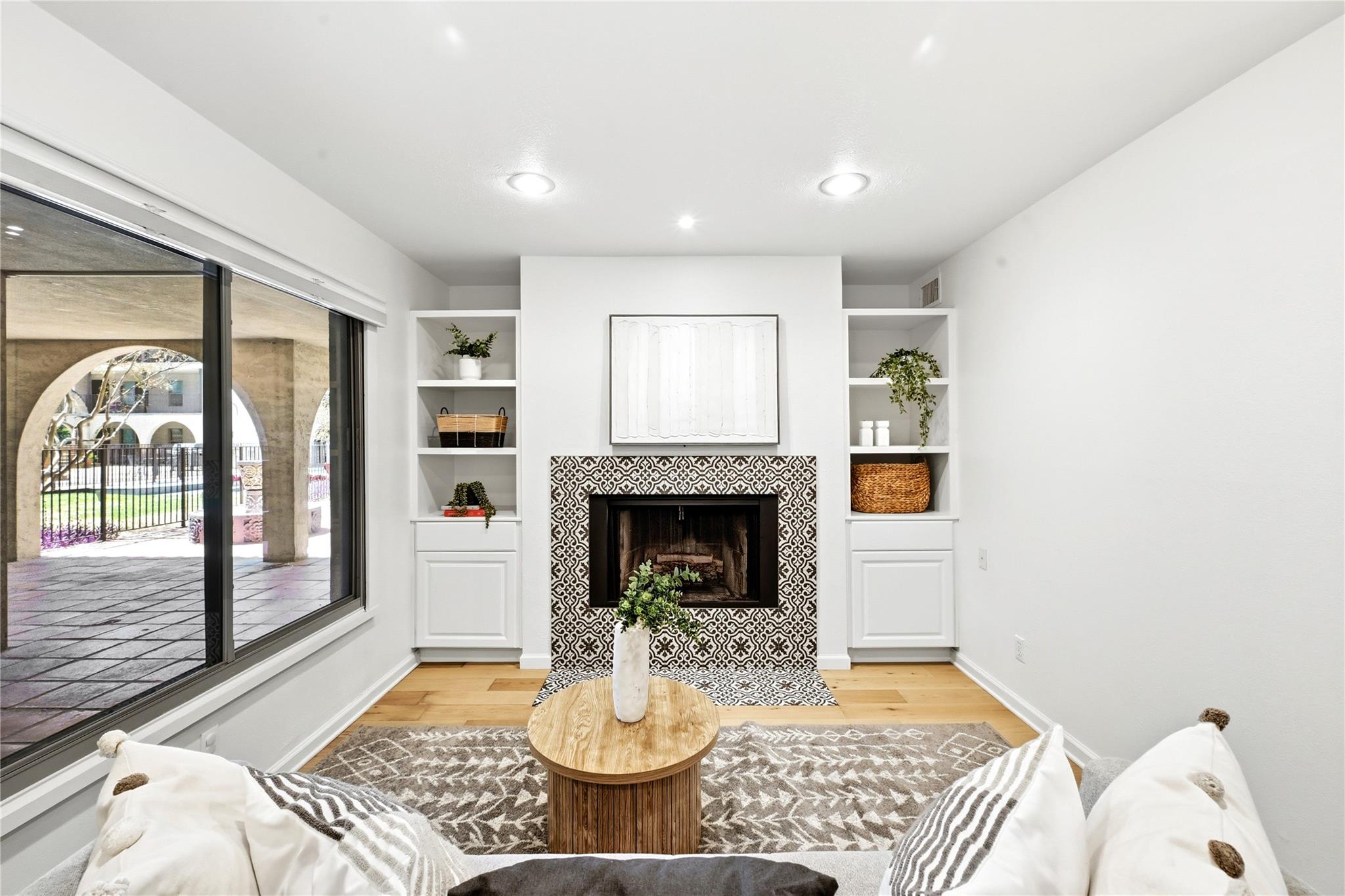 505 W 7th St  #113, Austin, TX 78701 — photo 1