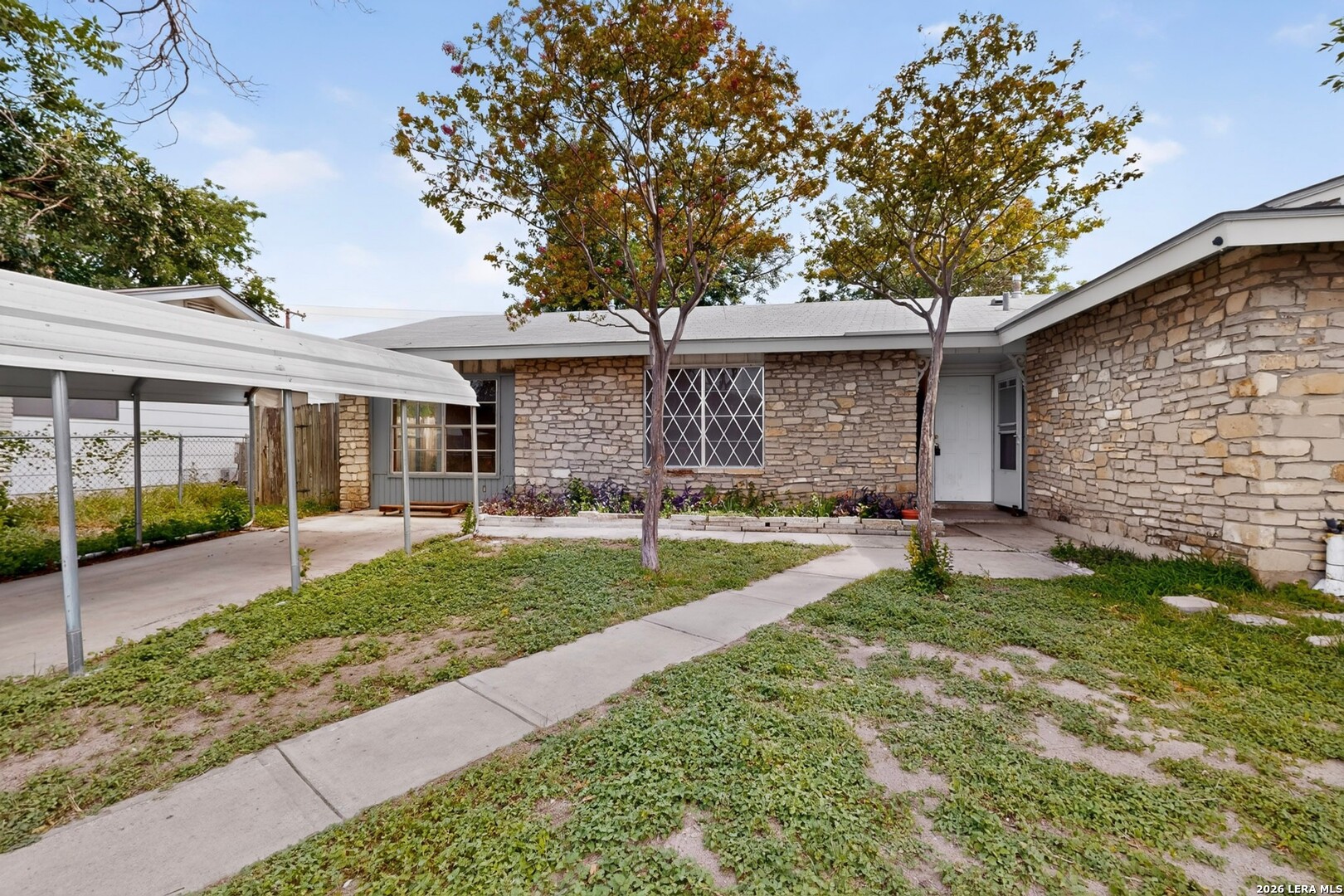5215 Village Row, San Antonio, TX 78218 — photo 1