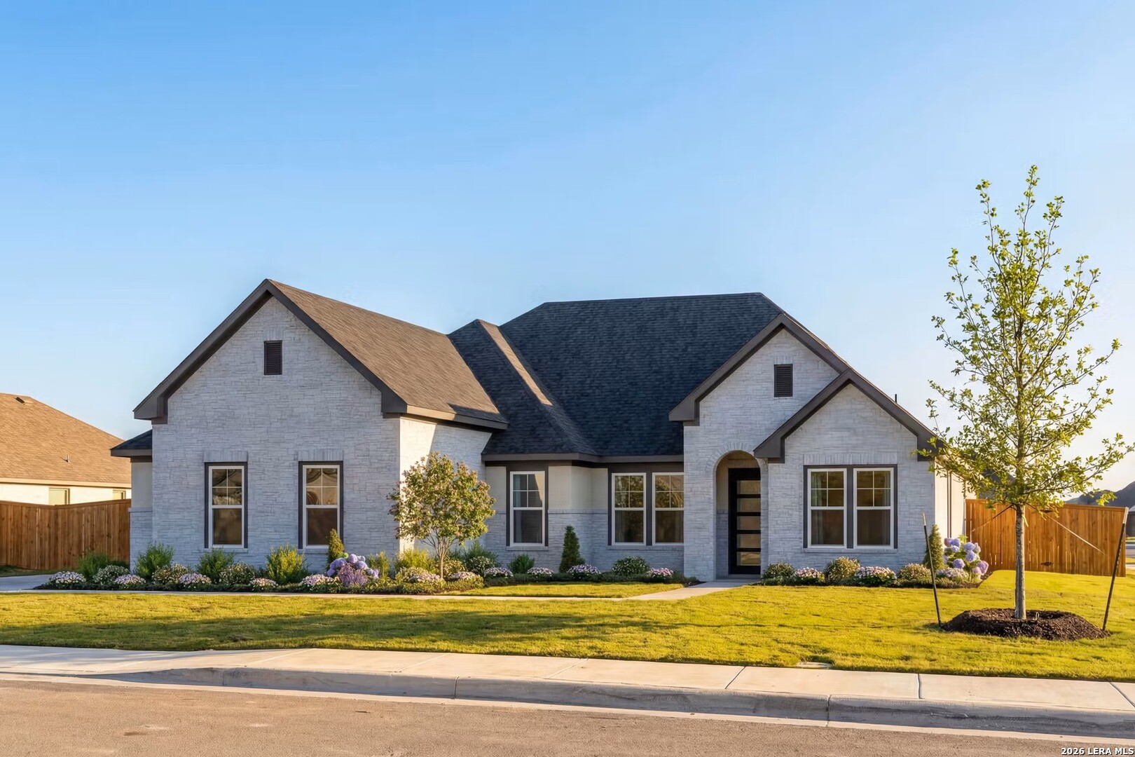 106 Poe Parkway, Castroville, TX 78009 — photo 1
