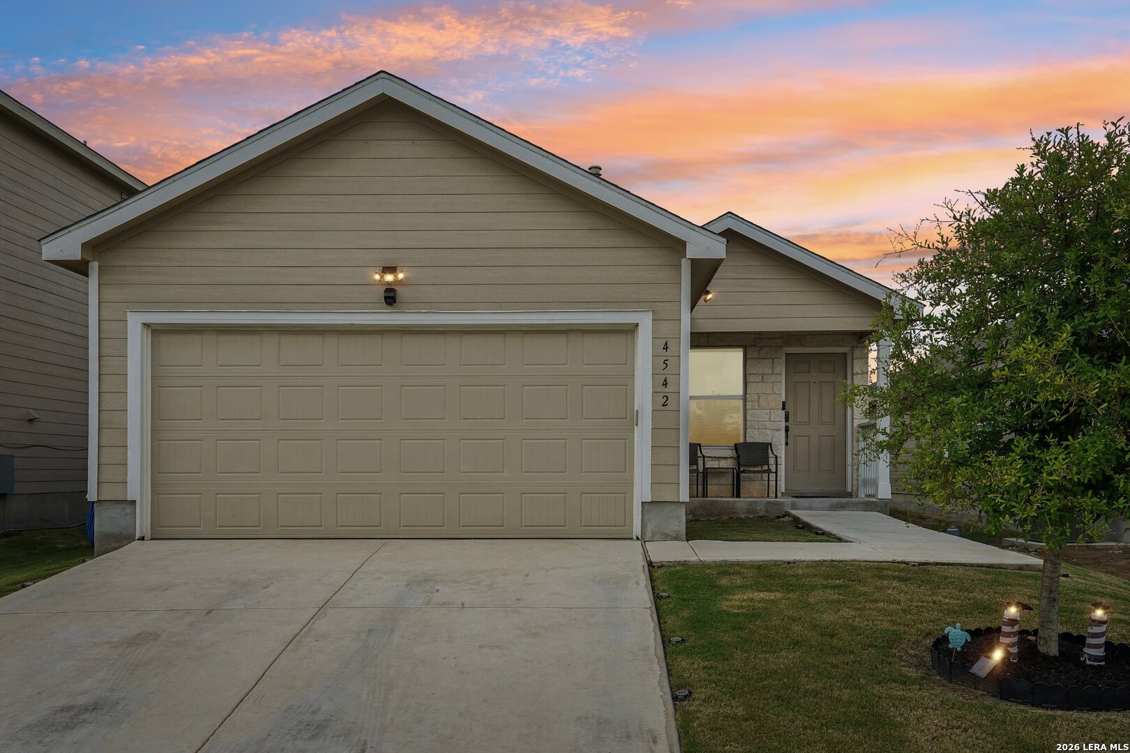 4542 Martin Way, San Antonio, TX 78222 — photo 1