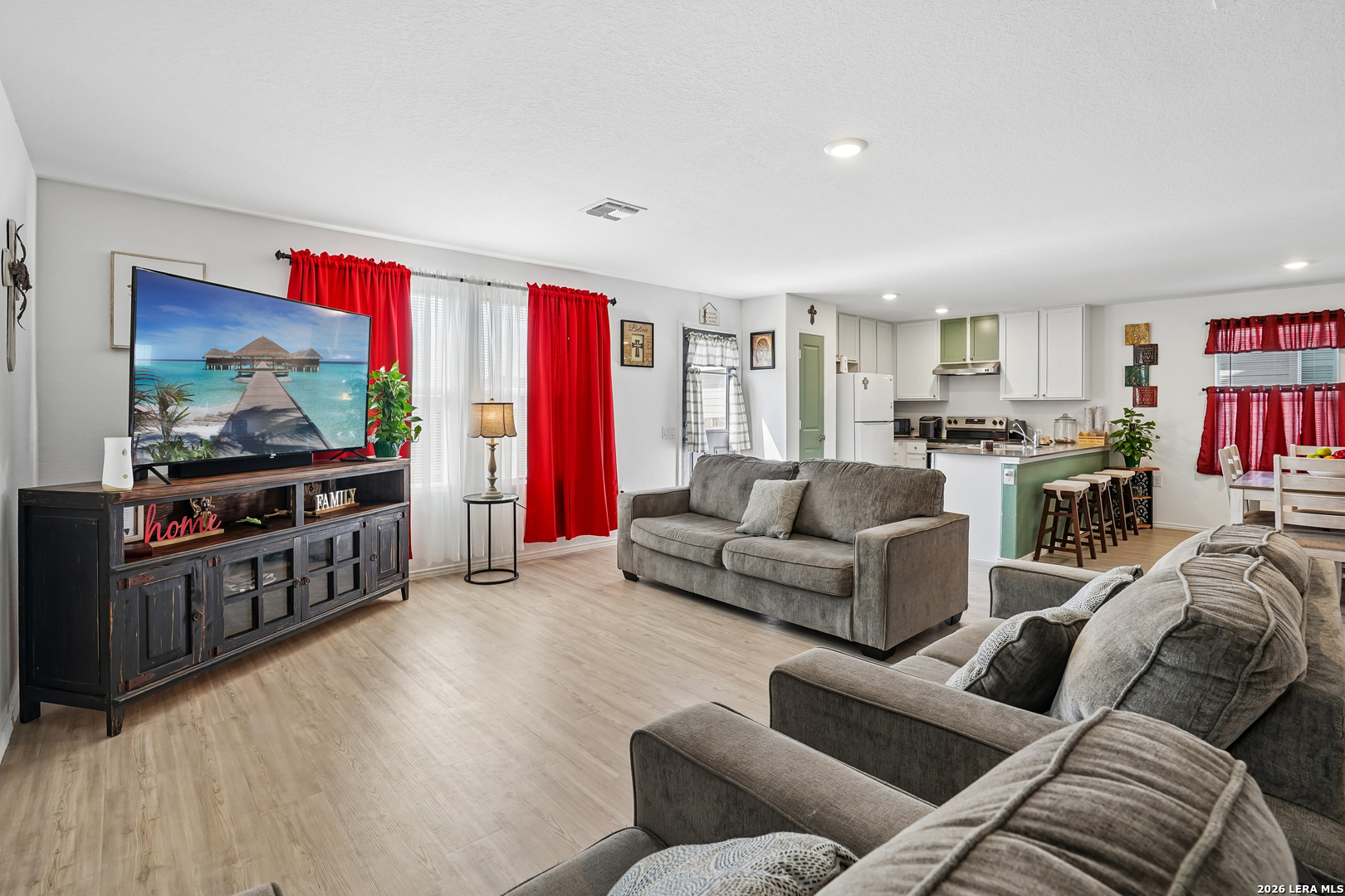 13223 DUTRA Rd, San Antonio, TX 78221 — photo 1