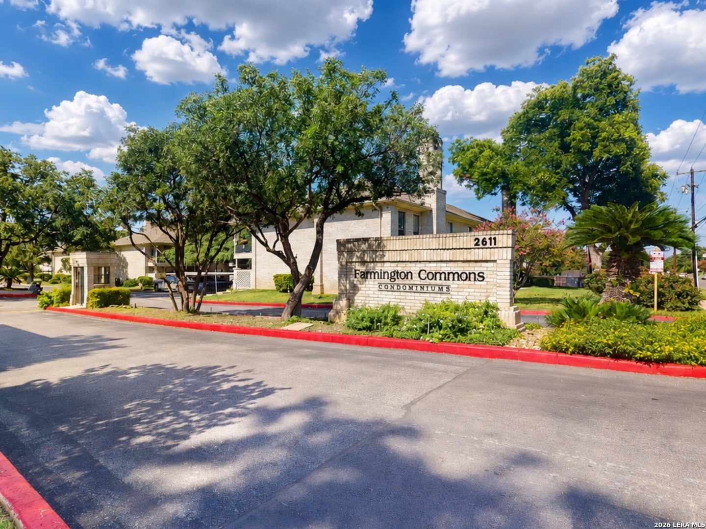 2611 Eisenhauer, San Antonio, TX 78209 — photo 1