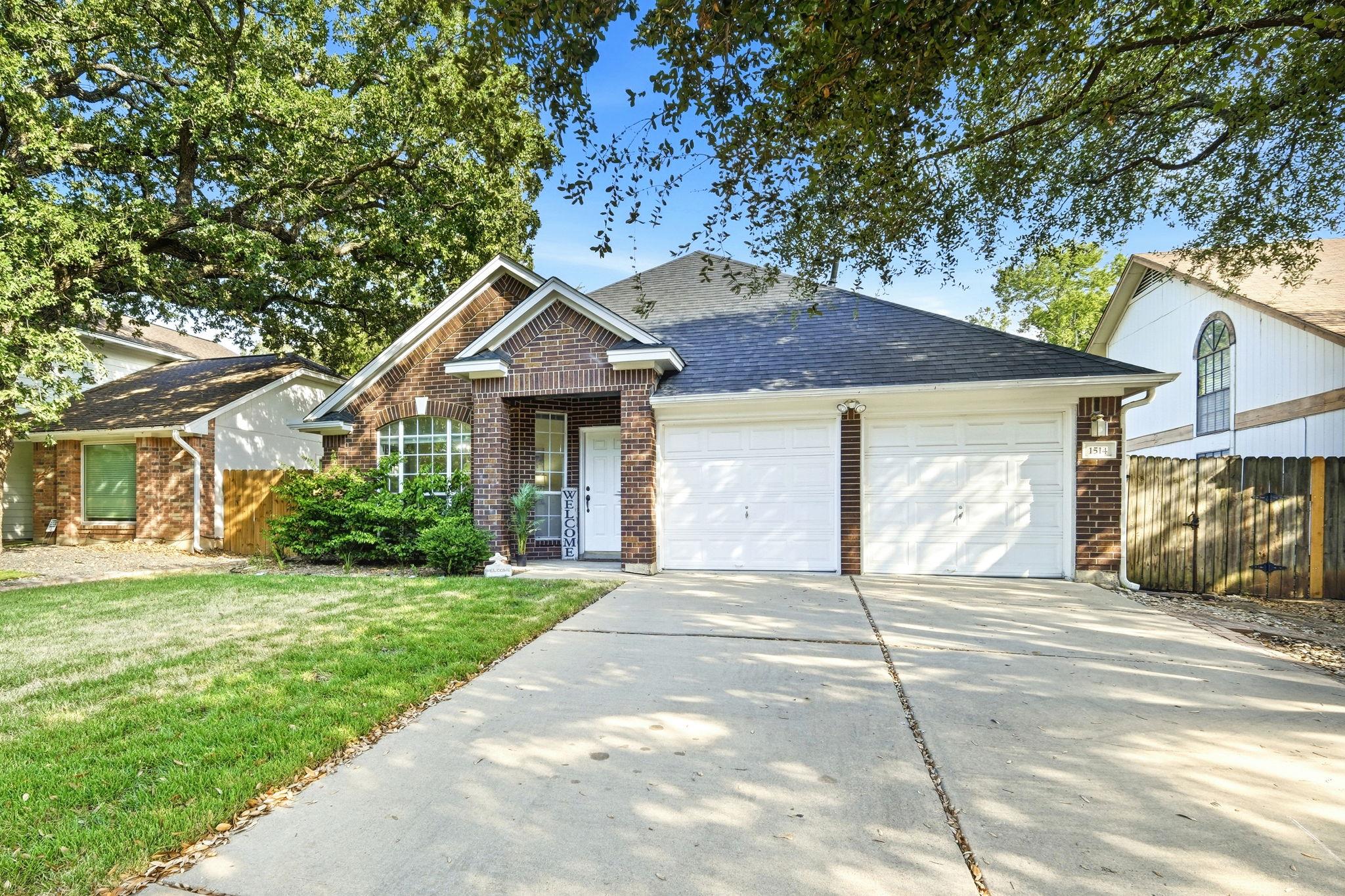 1514  White Oak Loop, Round Rock, TX 78681 — photo 1