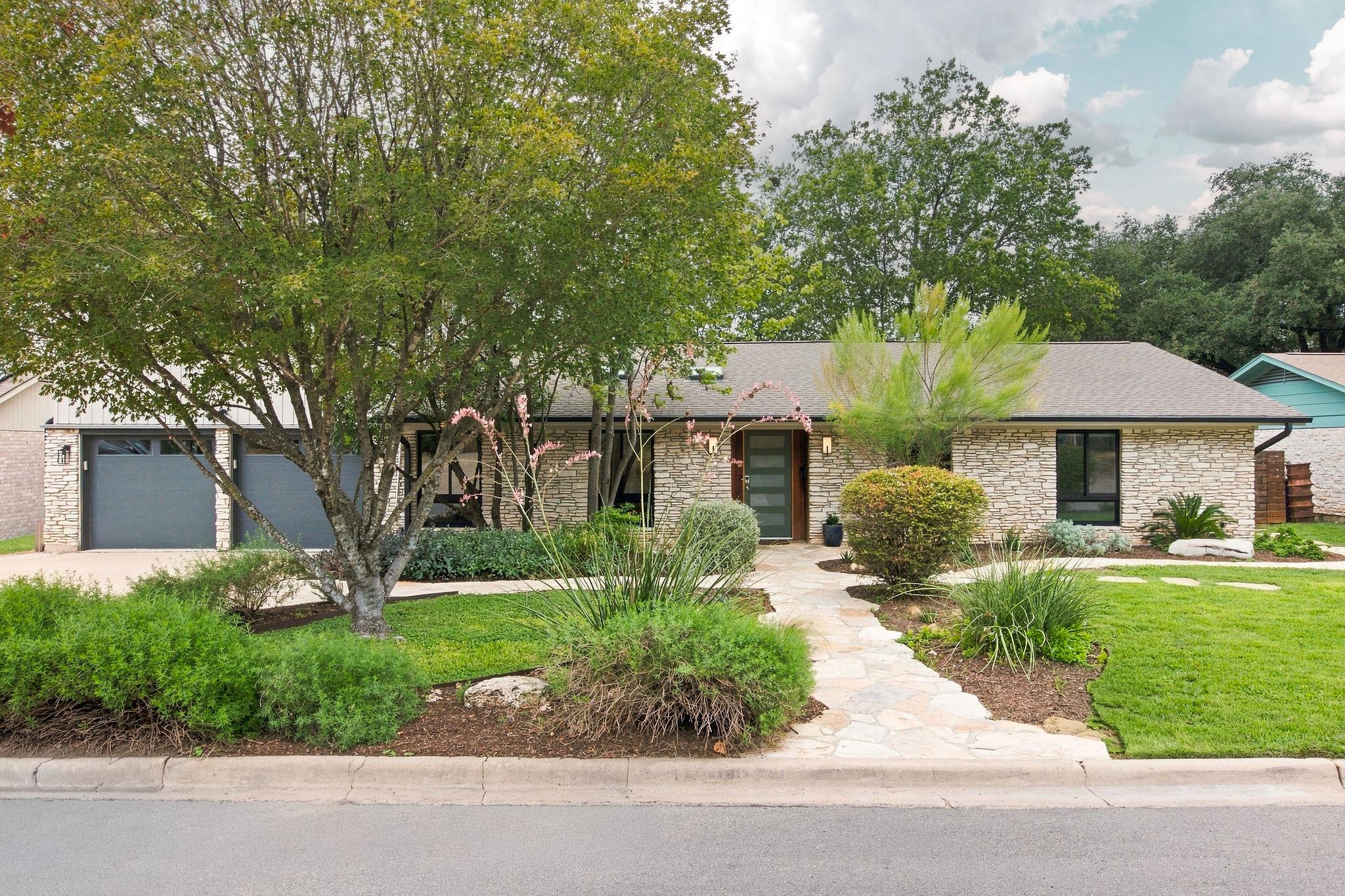 1806  Barton Pkwy, Austin, TX 78704 — photo 1