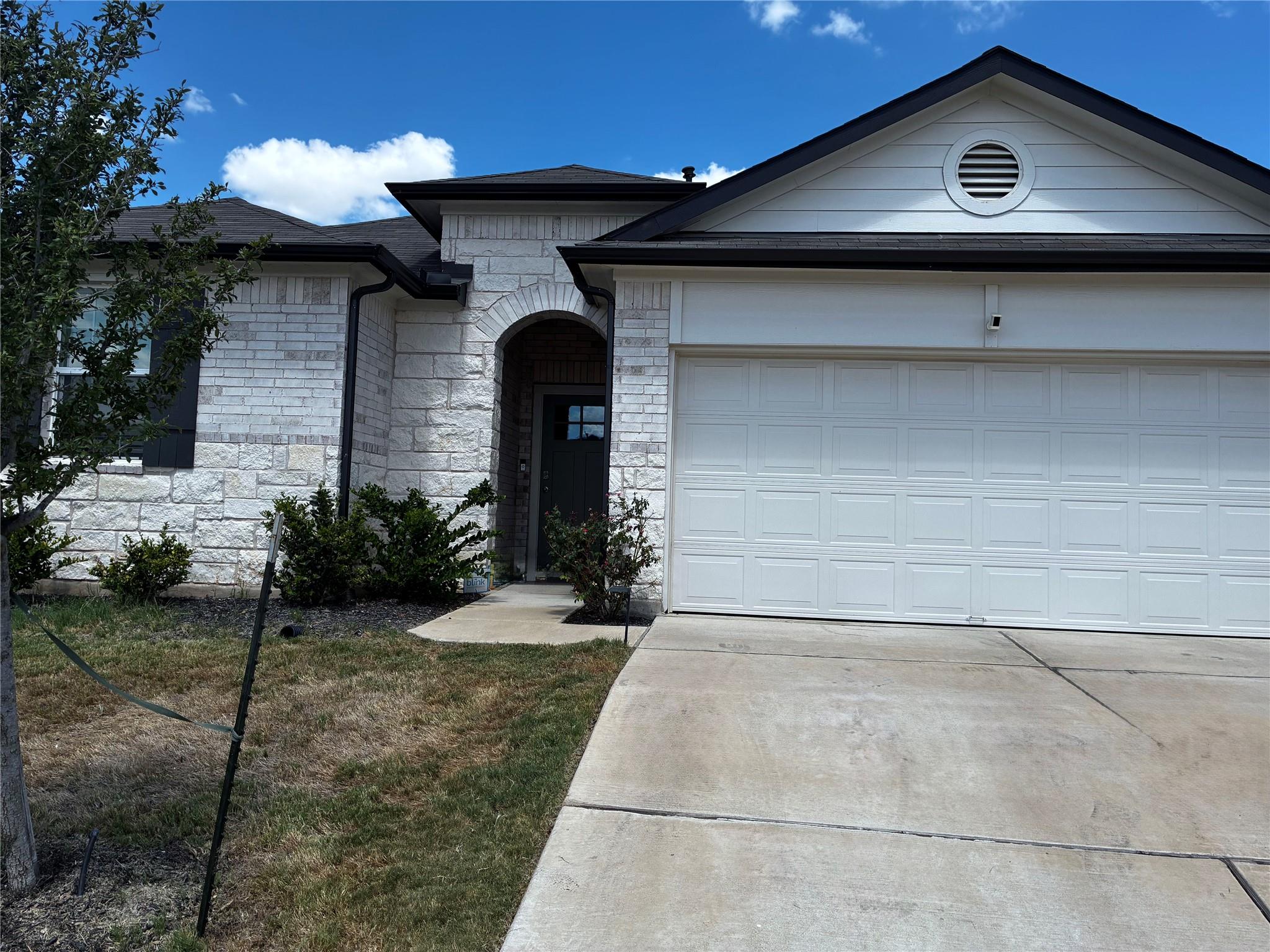 164  Alamo Vine Ct, Kyle, TX 78640 — photo 1