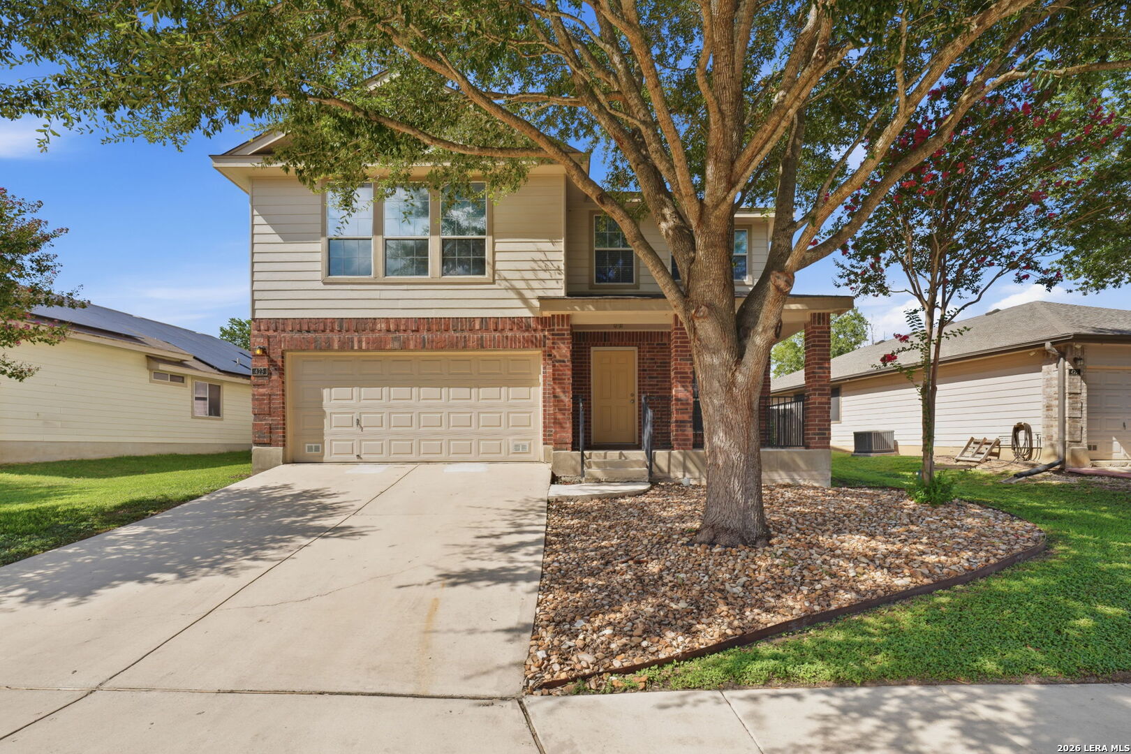 423 DONALAN DR, Converse, TX 78109 — photo 1