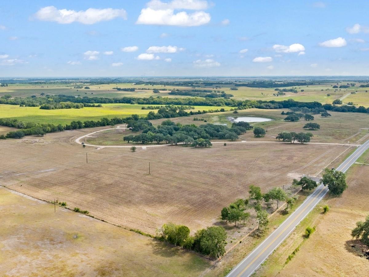 3275  FM 956 None, Schulenburg, TX 78956 — photo 1