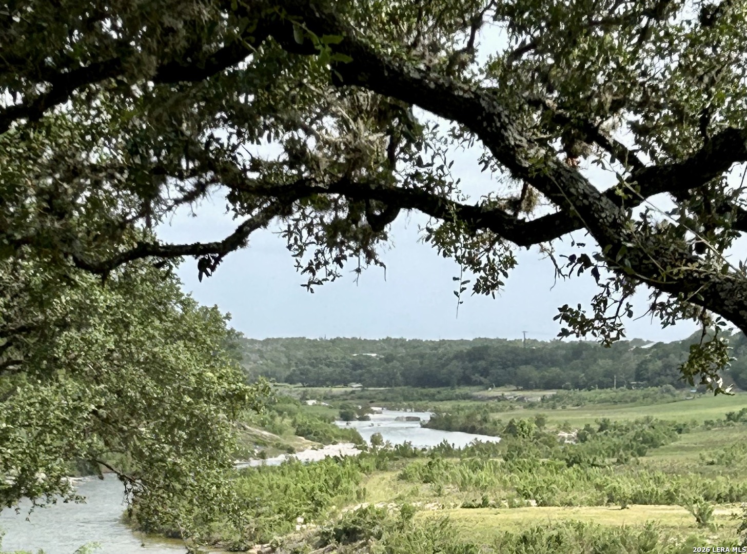 178 N LAKESHORE DR, Bandera, TX 78003 — photo 1