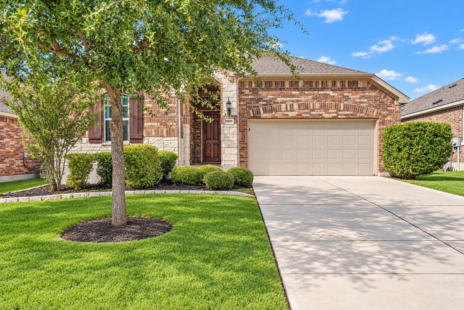 6800  Catania Loop, Round Rock, TX 78665 — photo 1