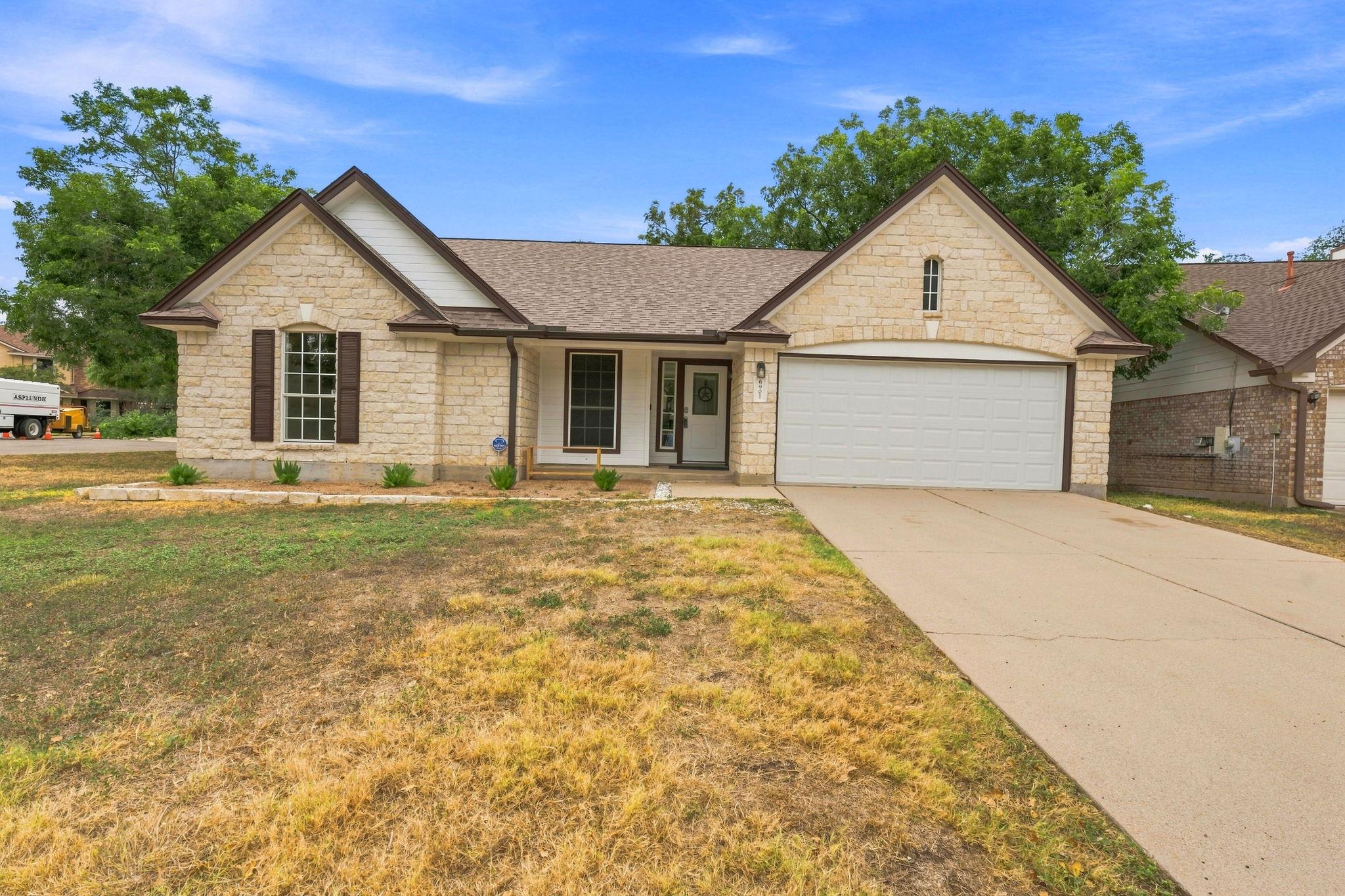 6901 Bancroft Woods Dr, Austin, TX 78729 — photo 1