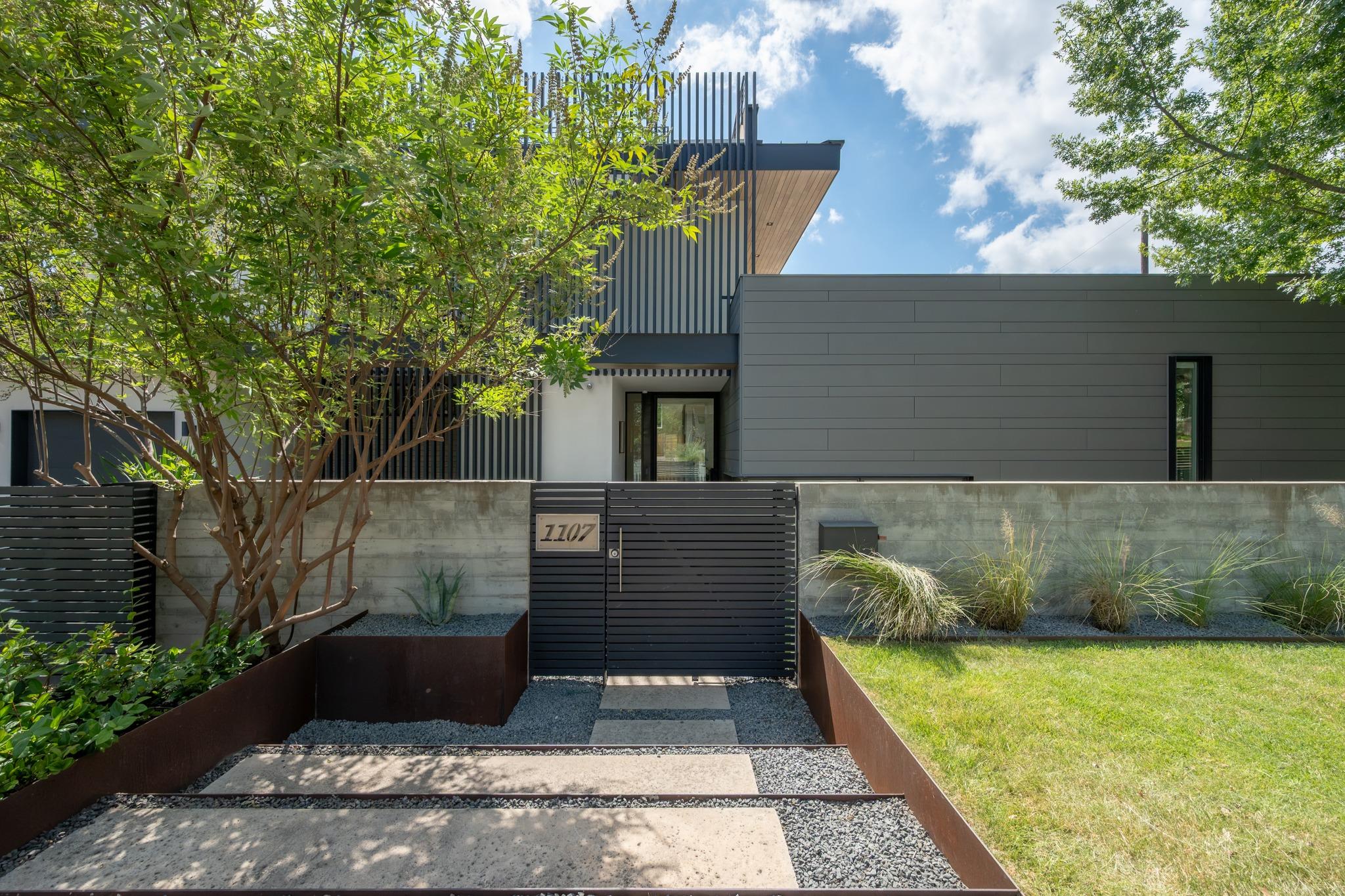 1107 Folts Ave, Austin, TX 78704 — photo 1