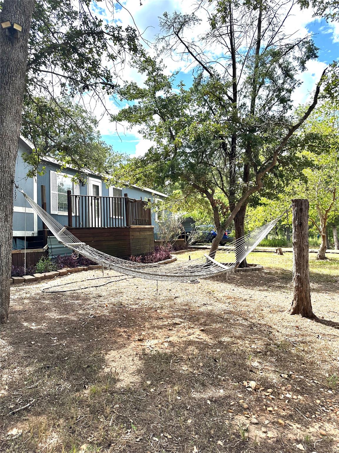 117  Shoshoni Dr