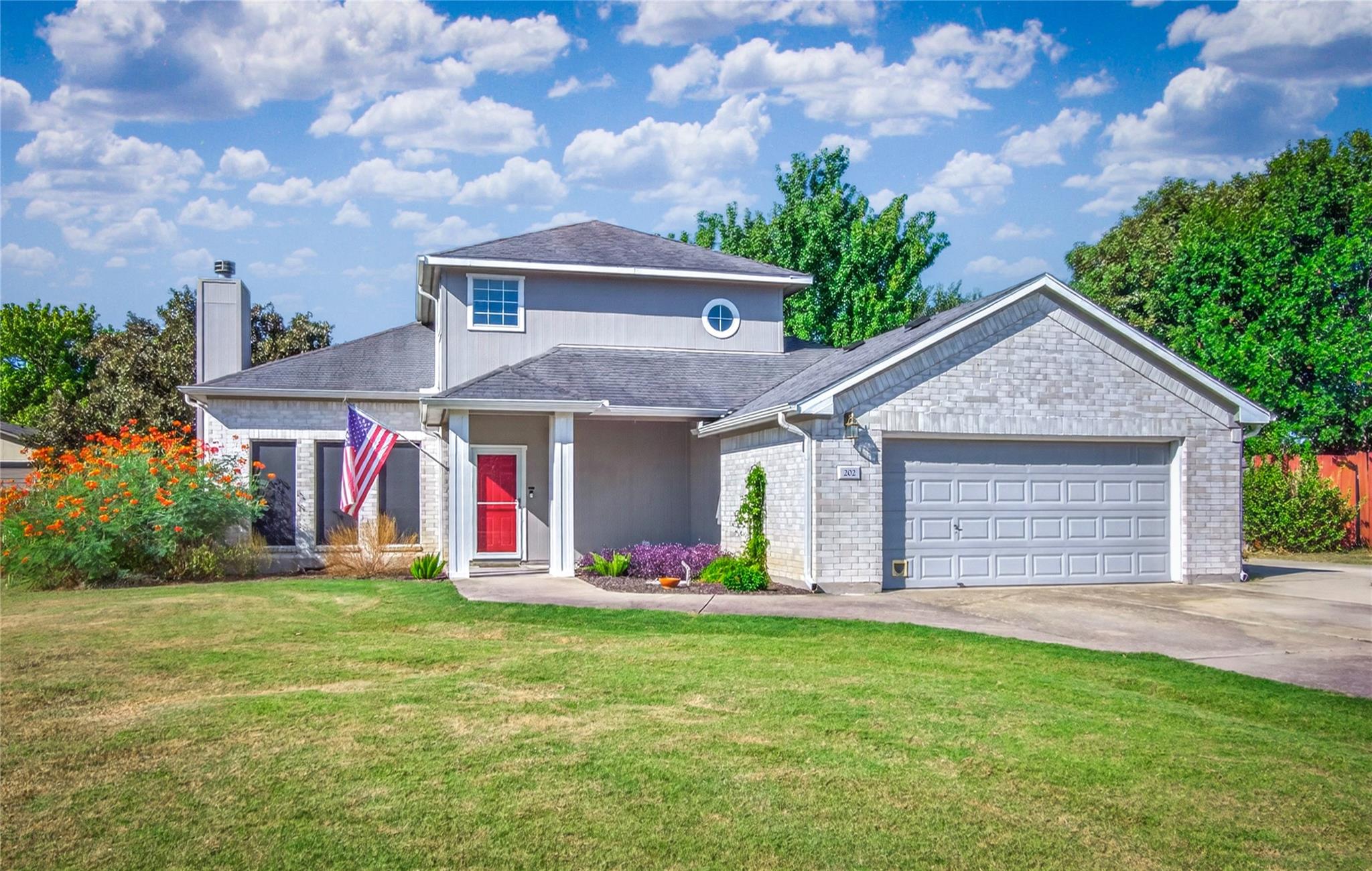 202 Spotted Fawn Dr, Hutto, TX 78634 — photo 1