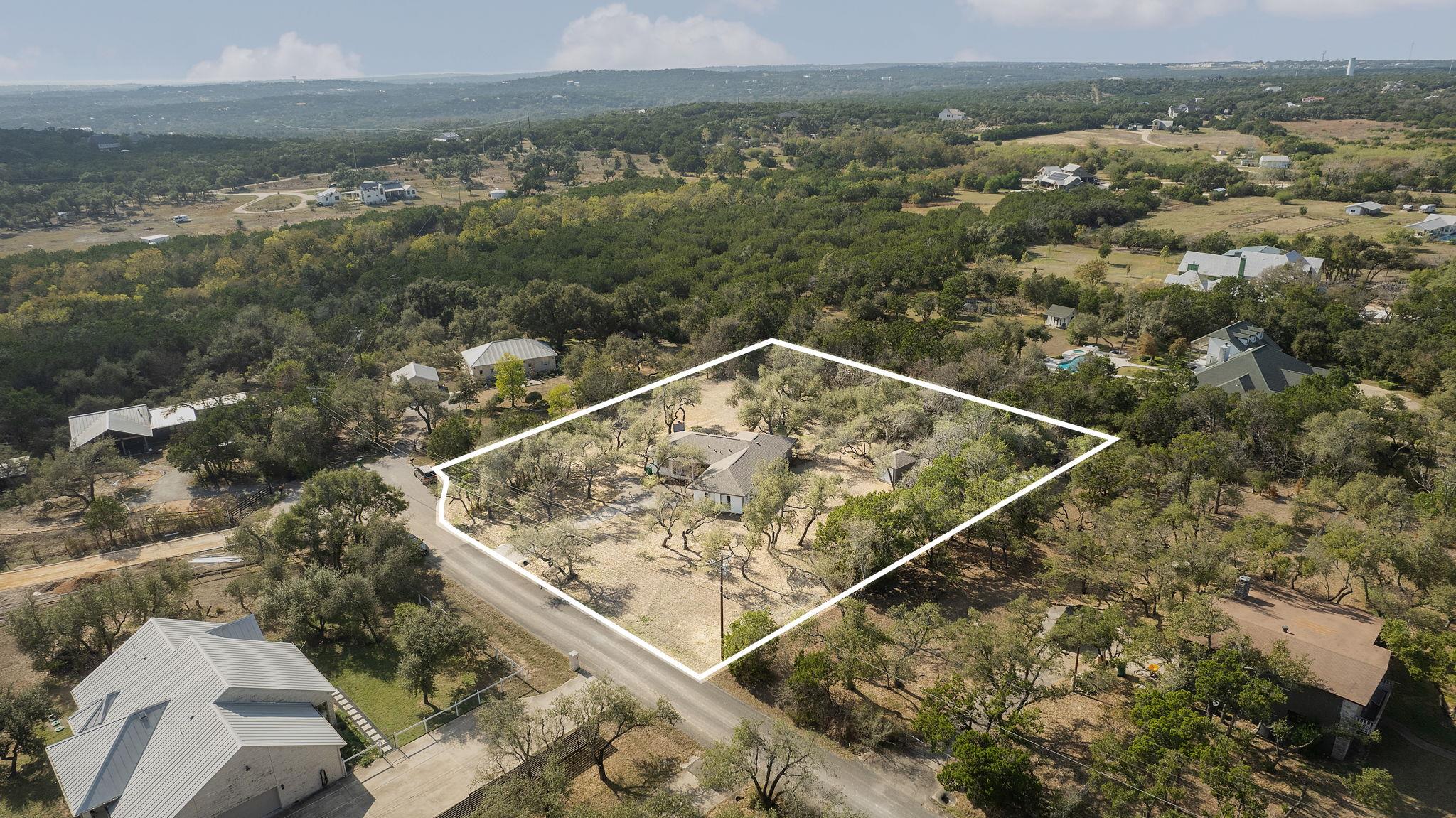 11306  Zyle Ln, Austin, TX 78737 — photo 1