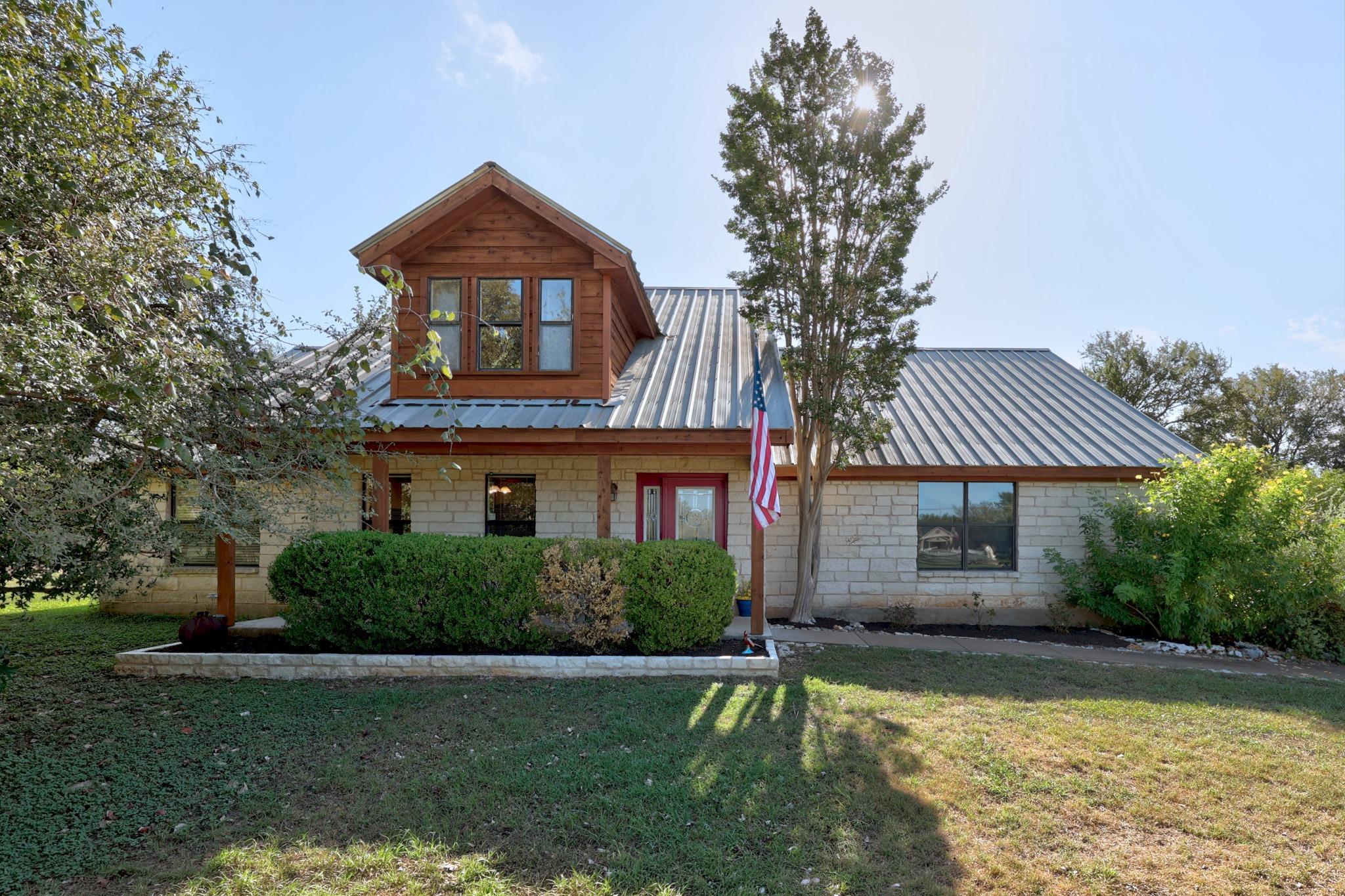 301  Oak Forest Cv
